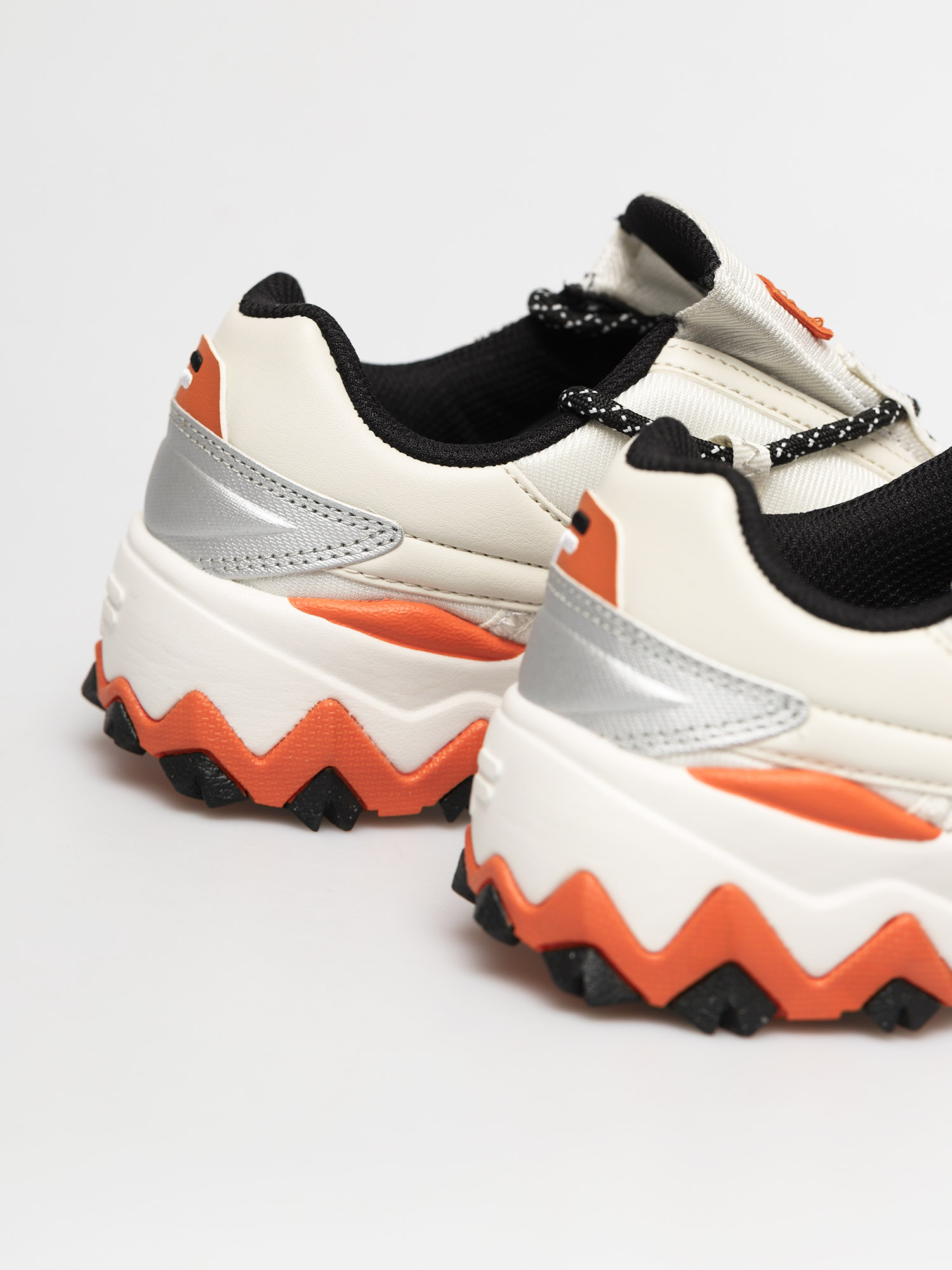 Fila Trailer Shoes Wmn (marshmallow/orange popsicle)