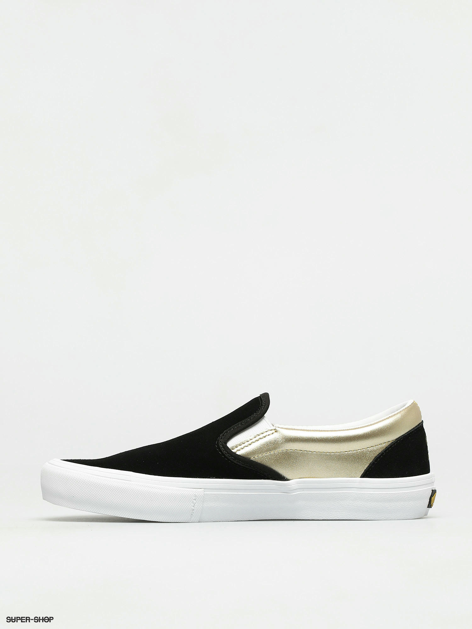 shake junt slip ons