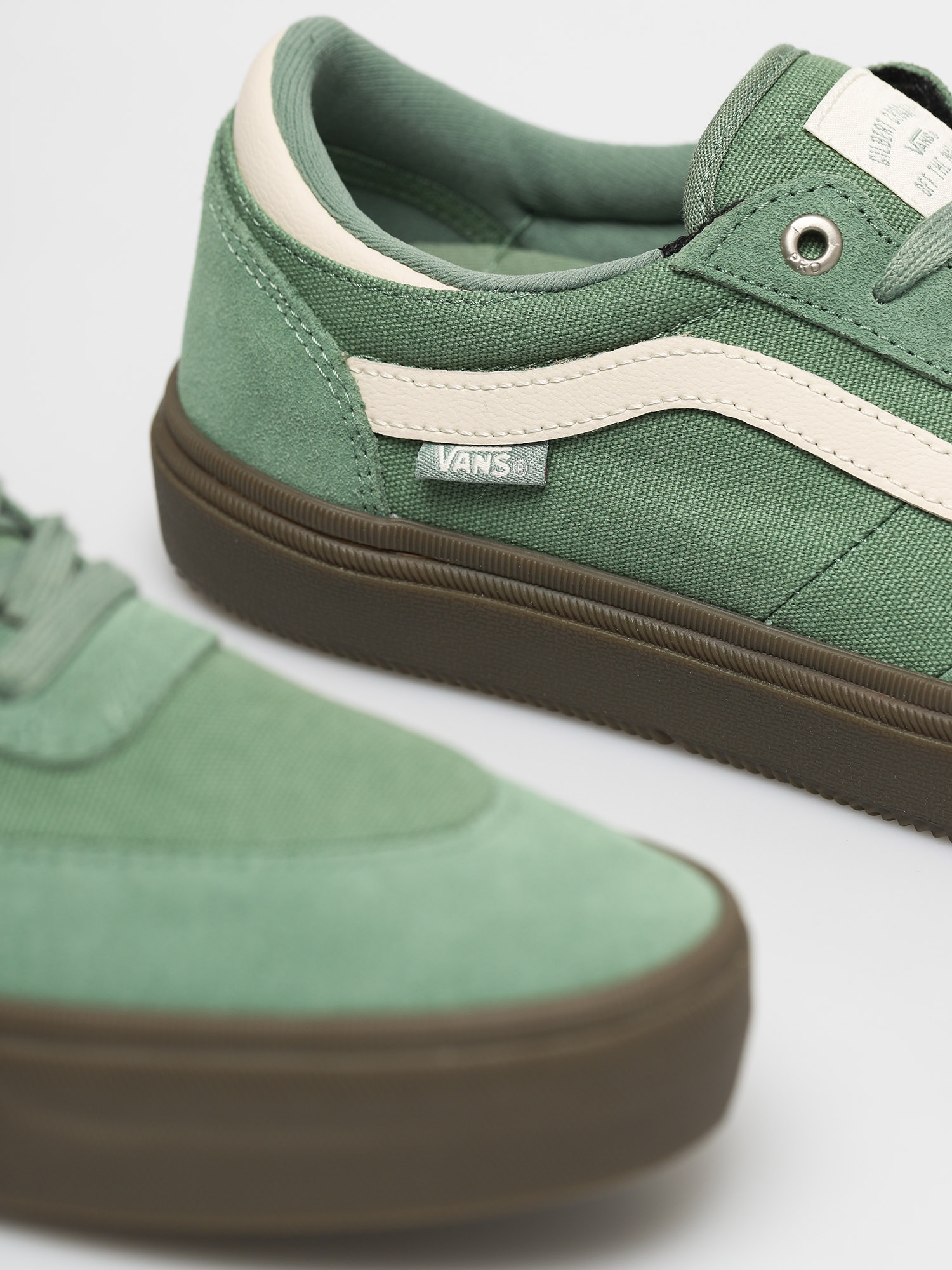 Vans Gilbert Crockett 2 Pro Shoes (dark gum/hedge green)