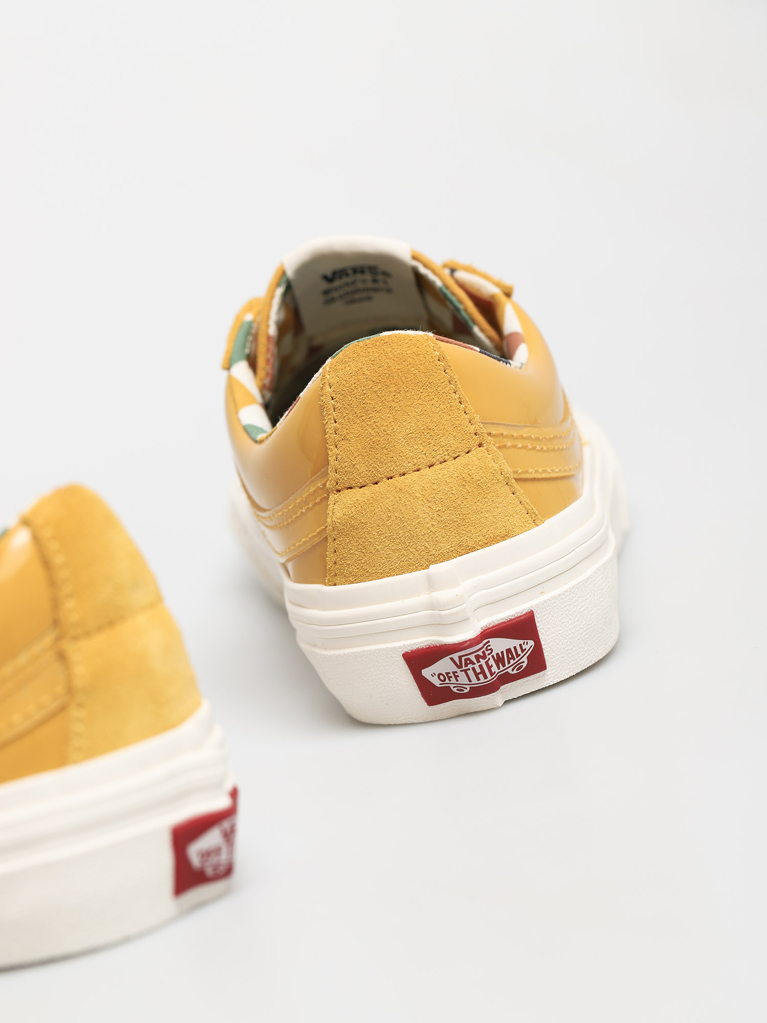 Vans Sk8 Low Reissue Sf Shoes (karina rozunko/ptnthnygld)