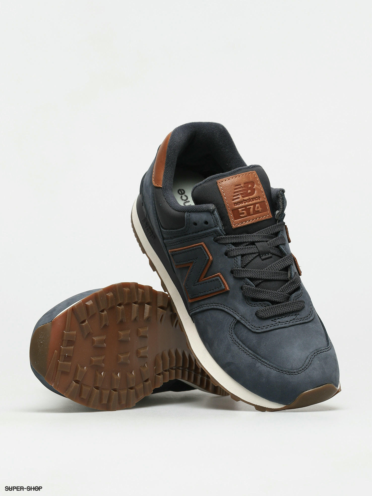 navy blue and brown new balance