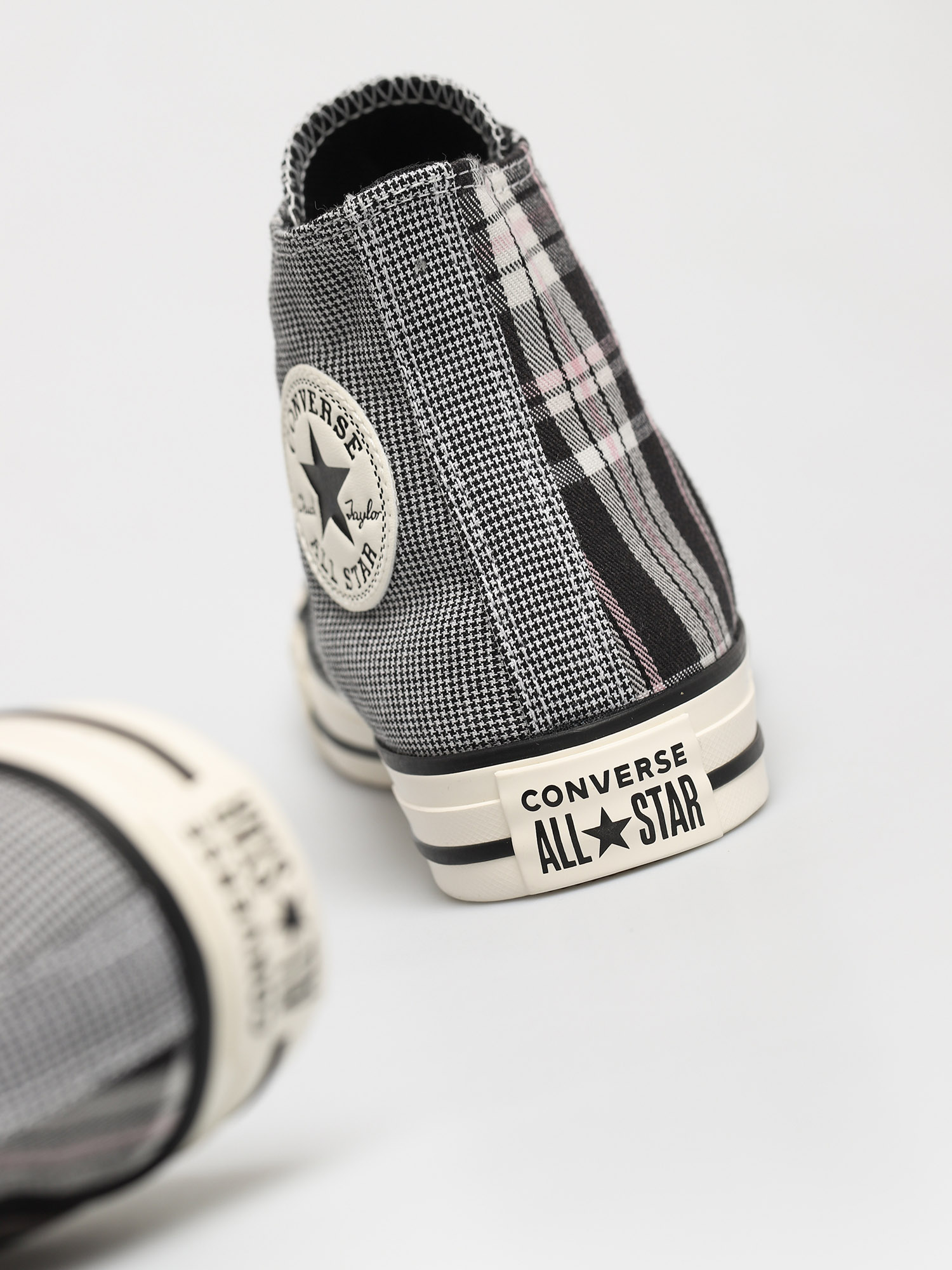 Converse Chuck Taylor All Star Mix and Match Hi Chucks Wmn (black/white/egret)