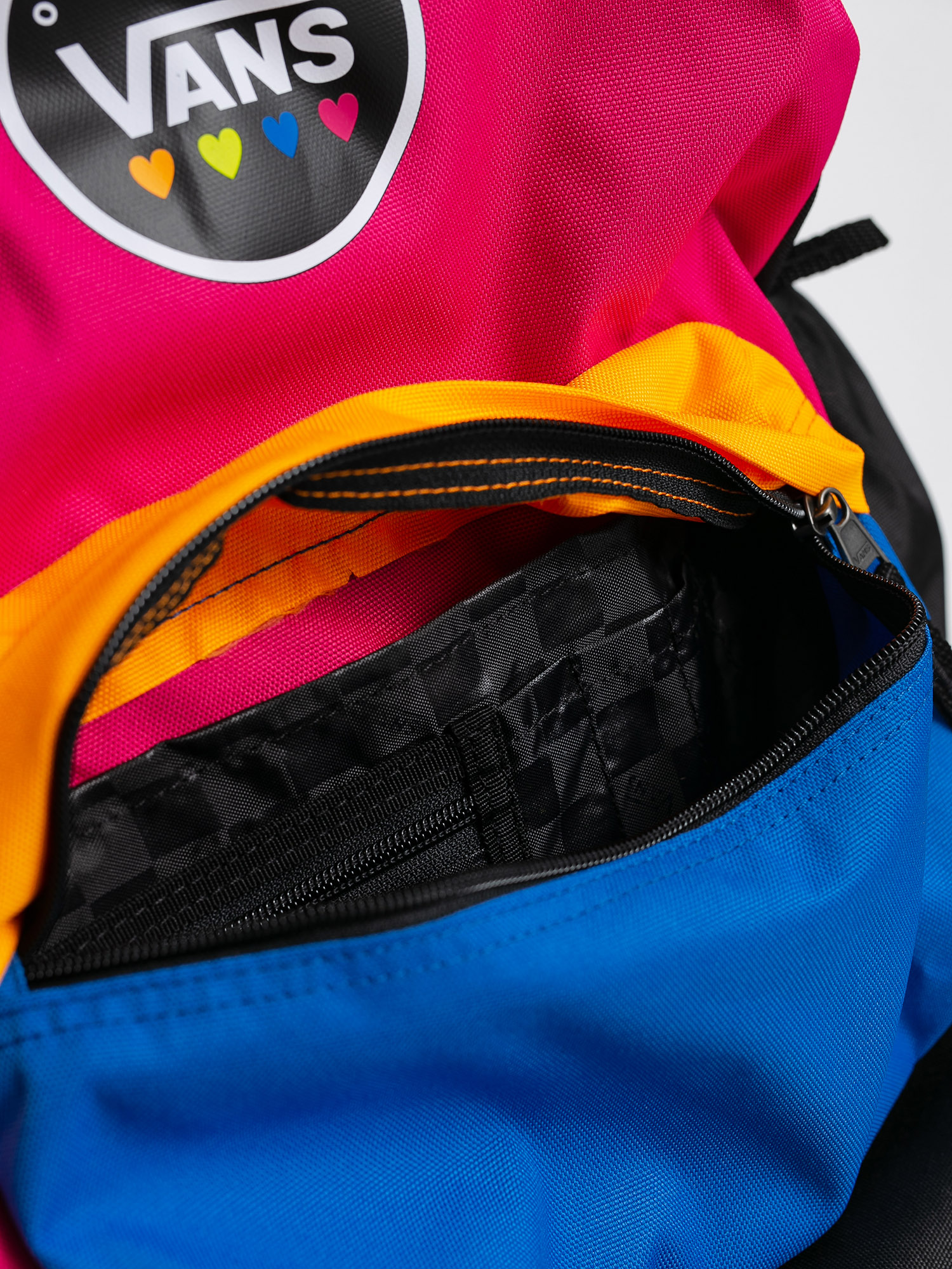 sporty realm plus backpack