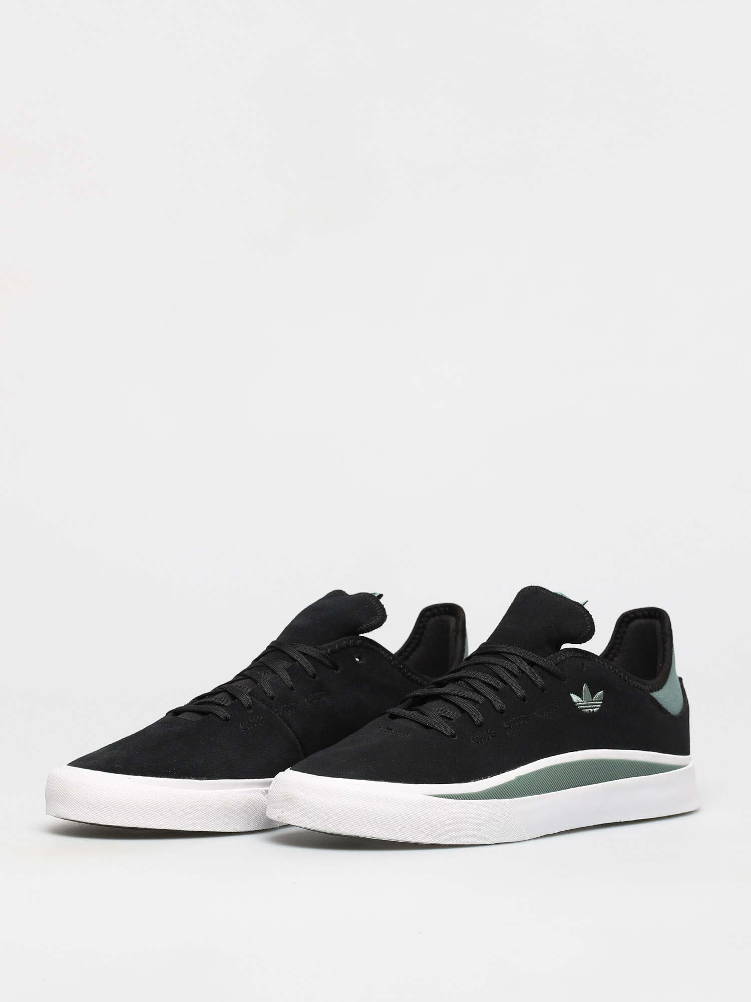 adidas Originals Sabalo Schuhe (cblack/ftwwht/teceme)