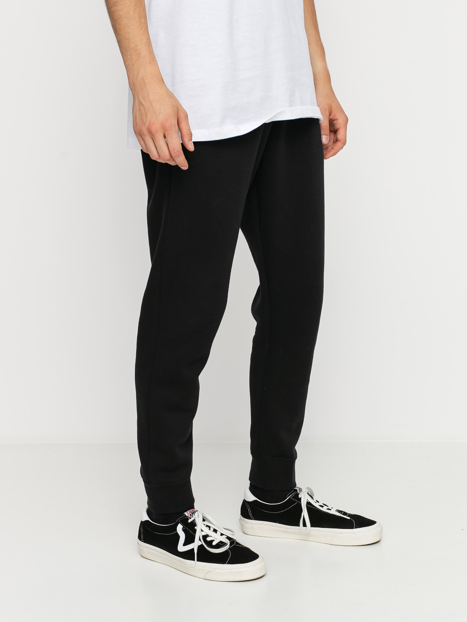 Nike Club Jogger Hose (black/black/white)