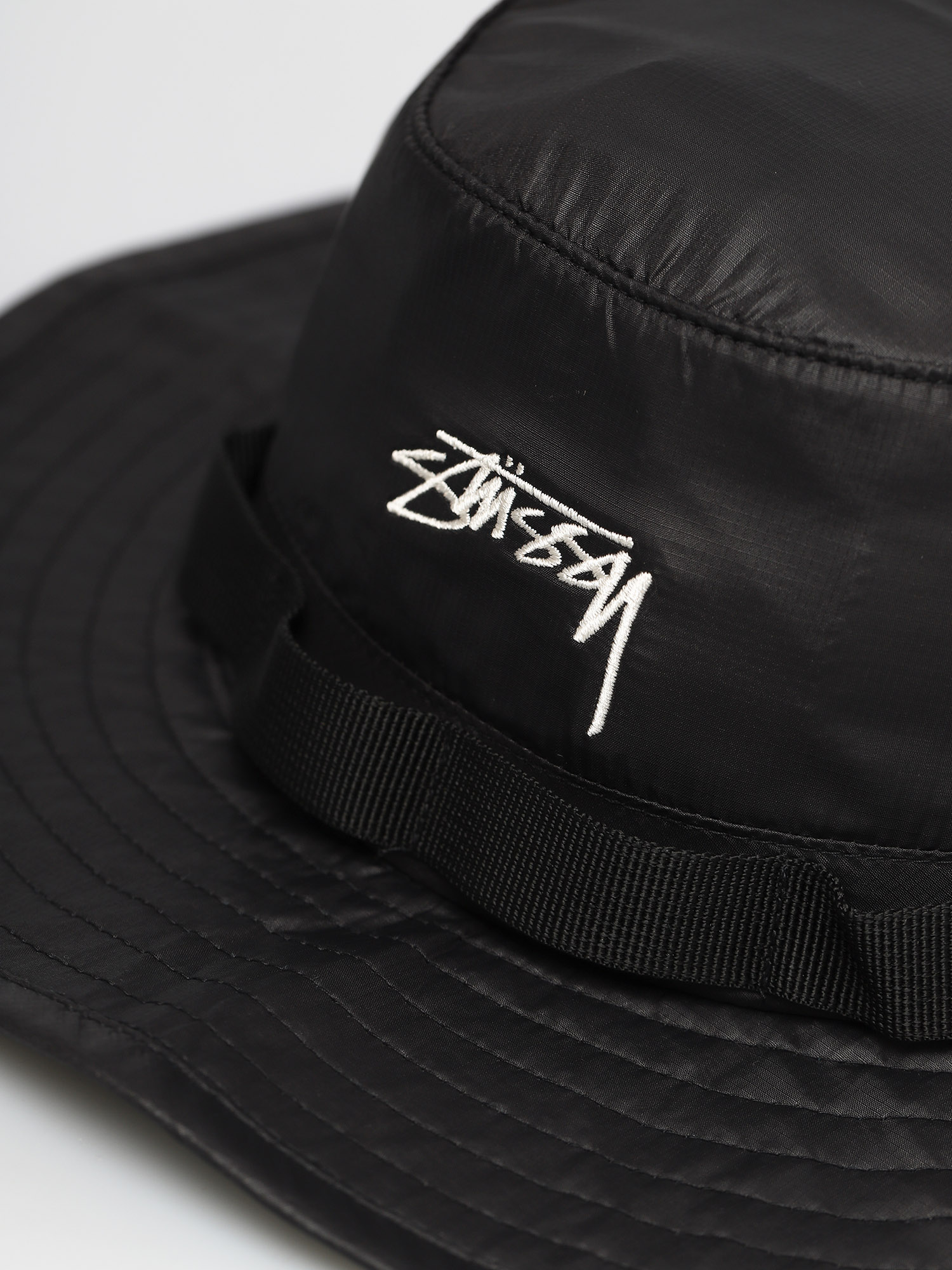stussy boonie