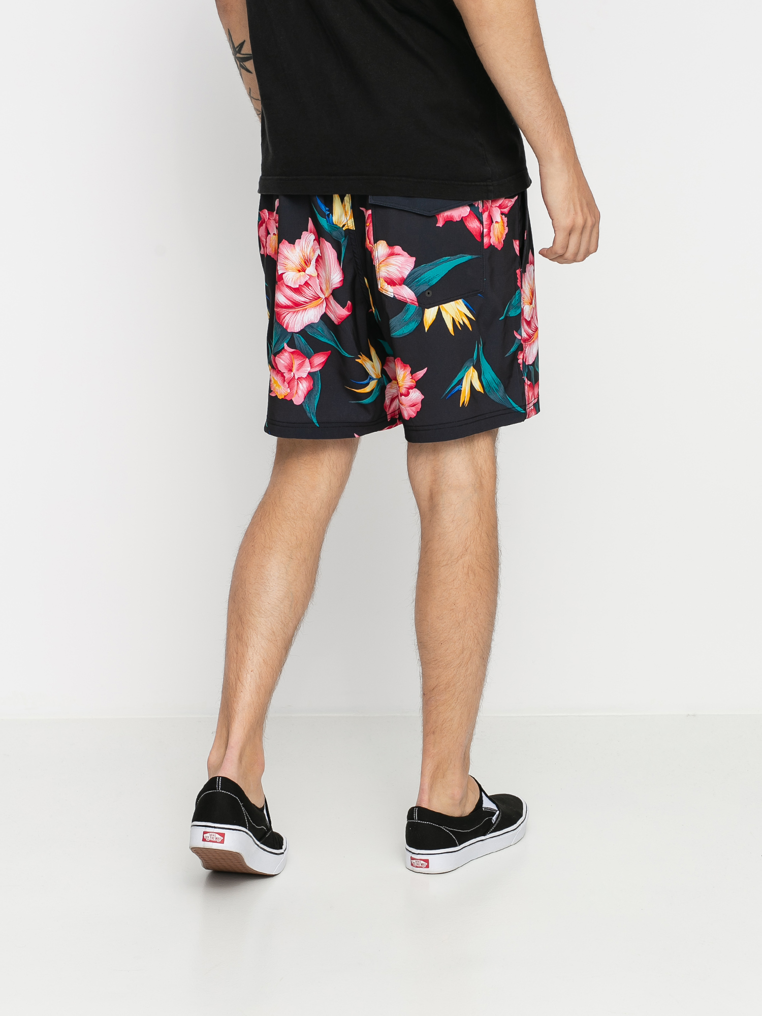 RVCA Va Elastic Shorts (black multi)