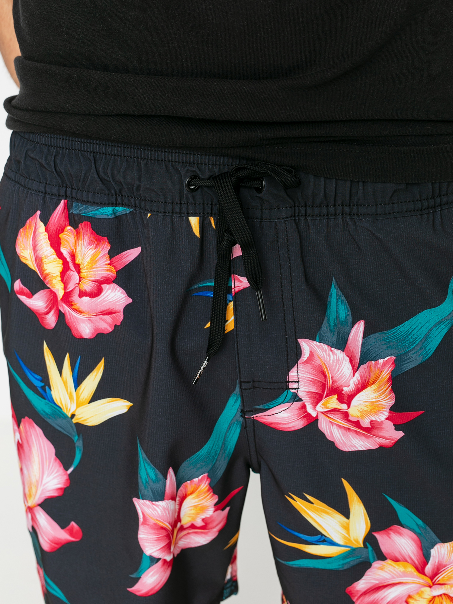 RVCA Va Elastic Shorts (black multi)