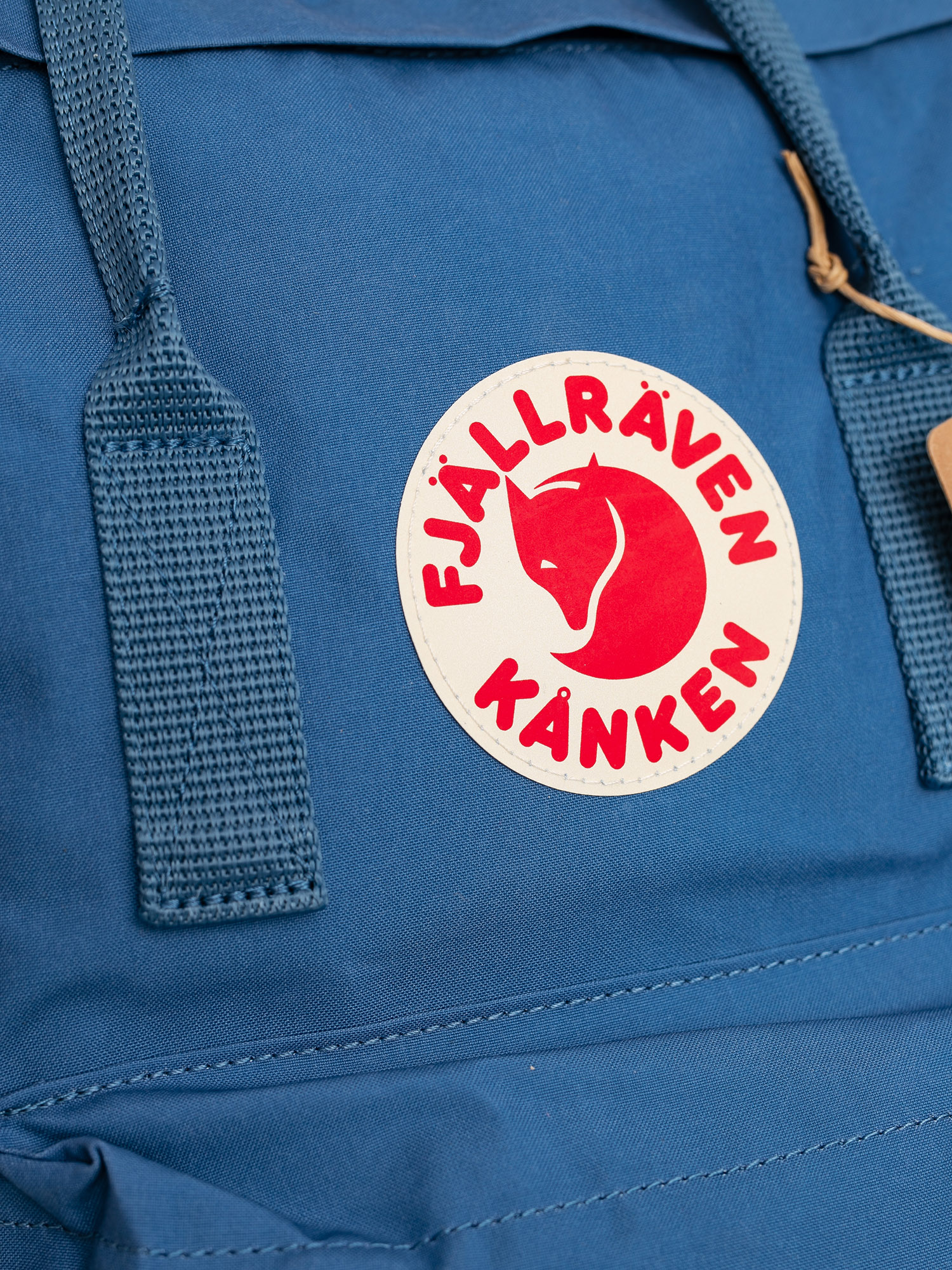 Fjallraven Kanken Backpack (blue ridge)