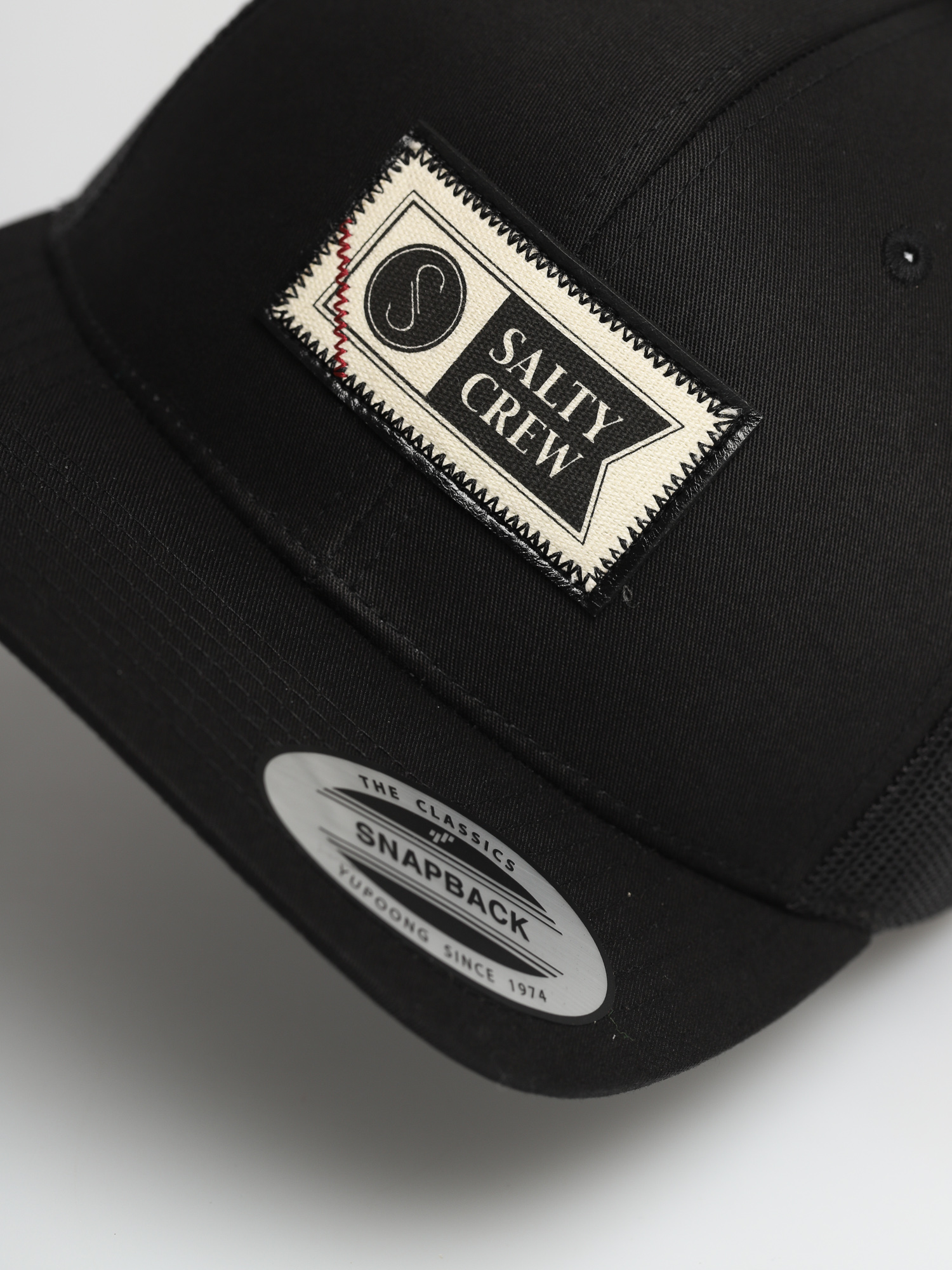 Salty Crew Topstitch Retro Trucker ZD Cap (black)