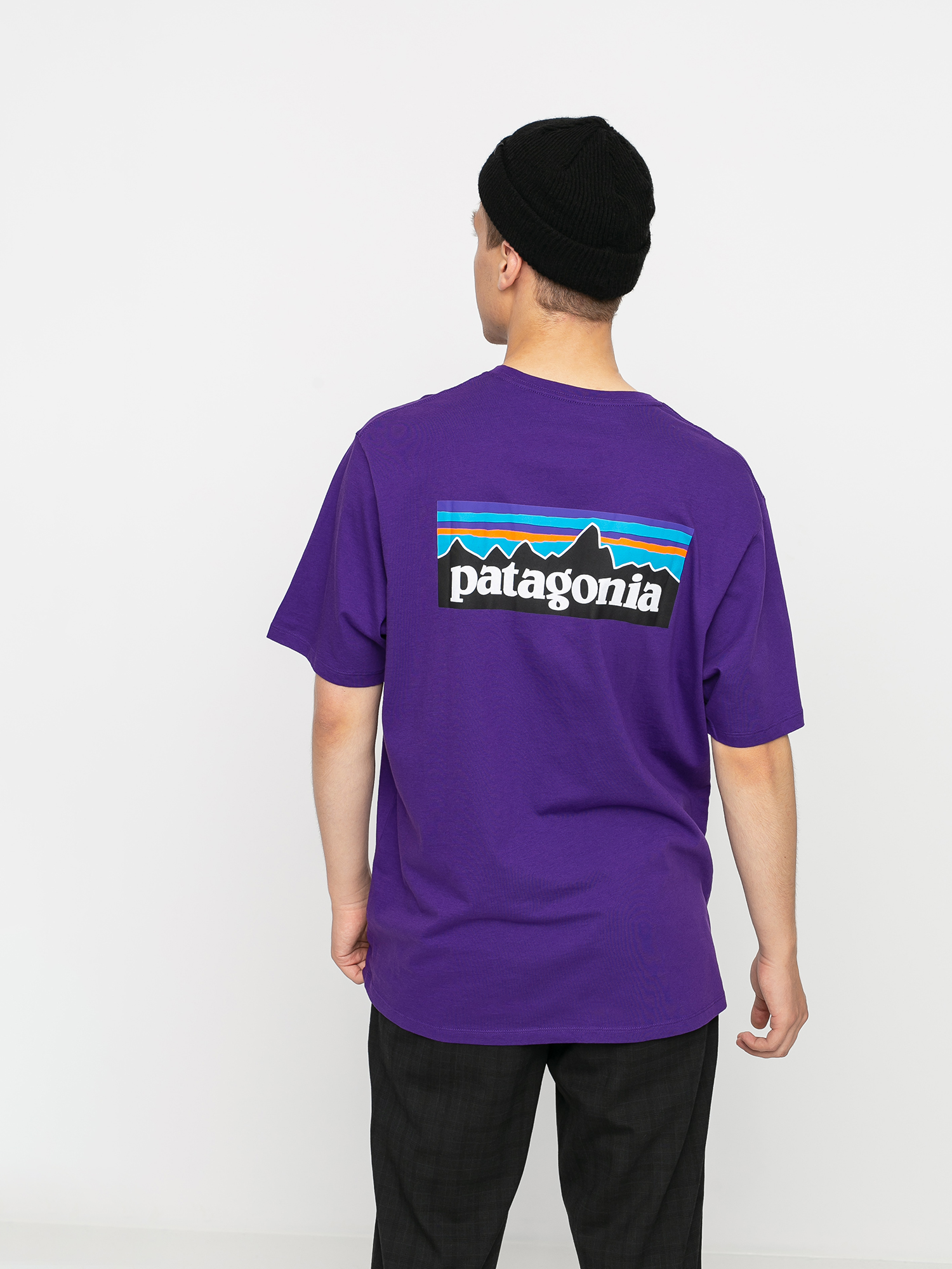 purple patagonia shirt