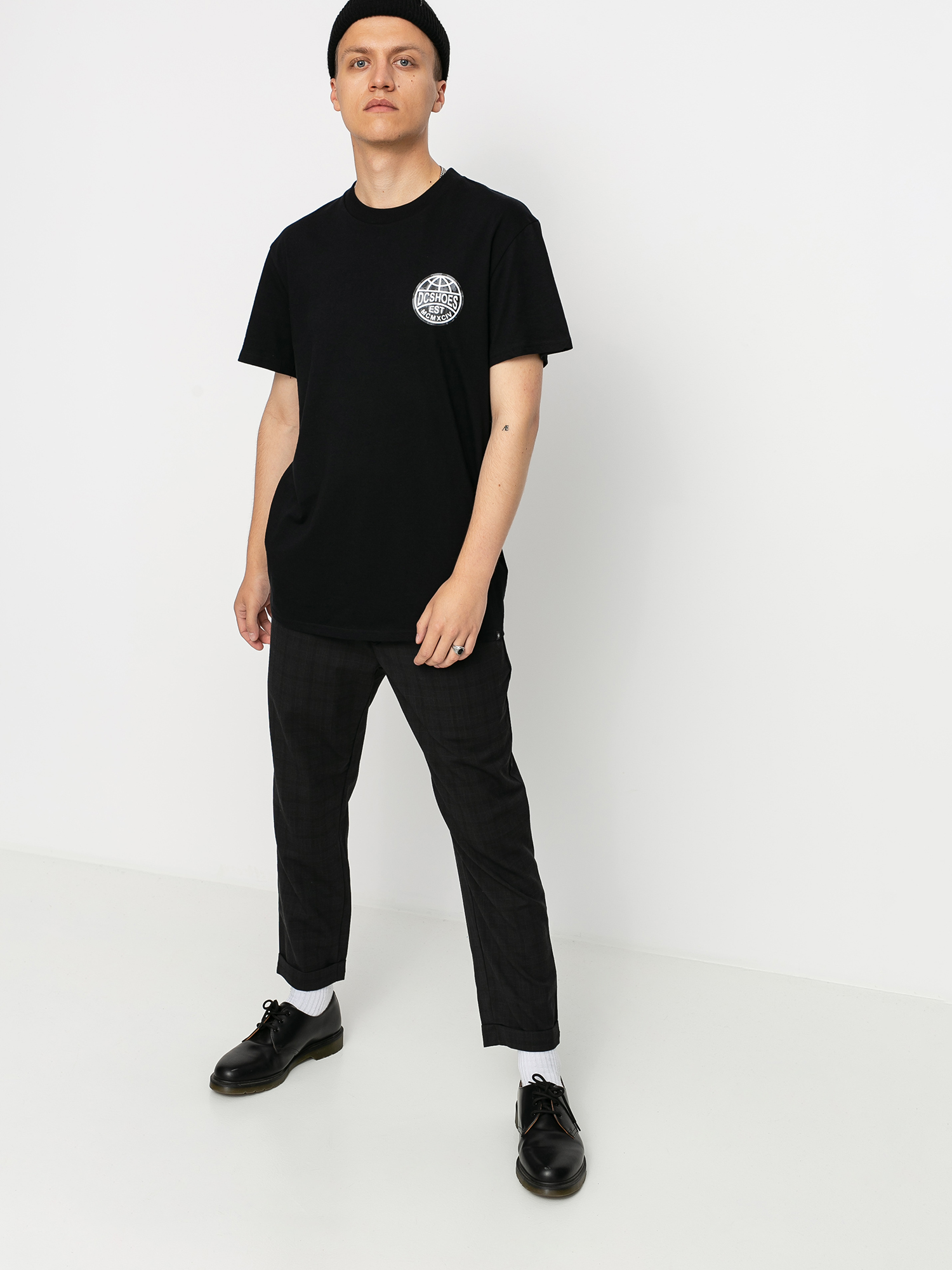 DC Around The Globe T-shirt (black)
