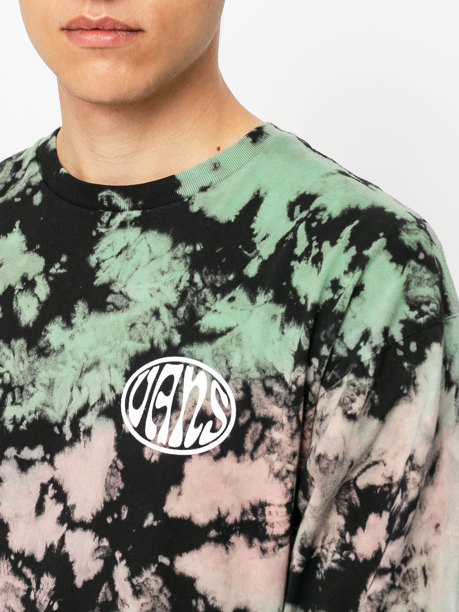 vans wall slide tie dye