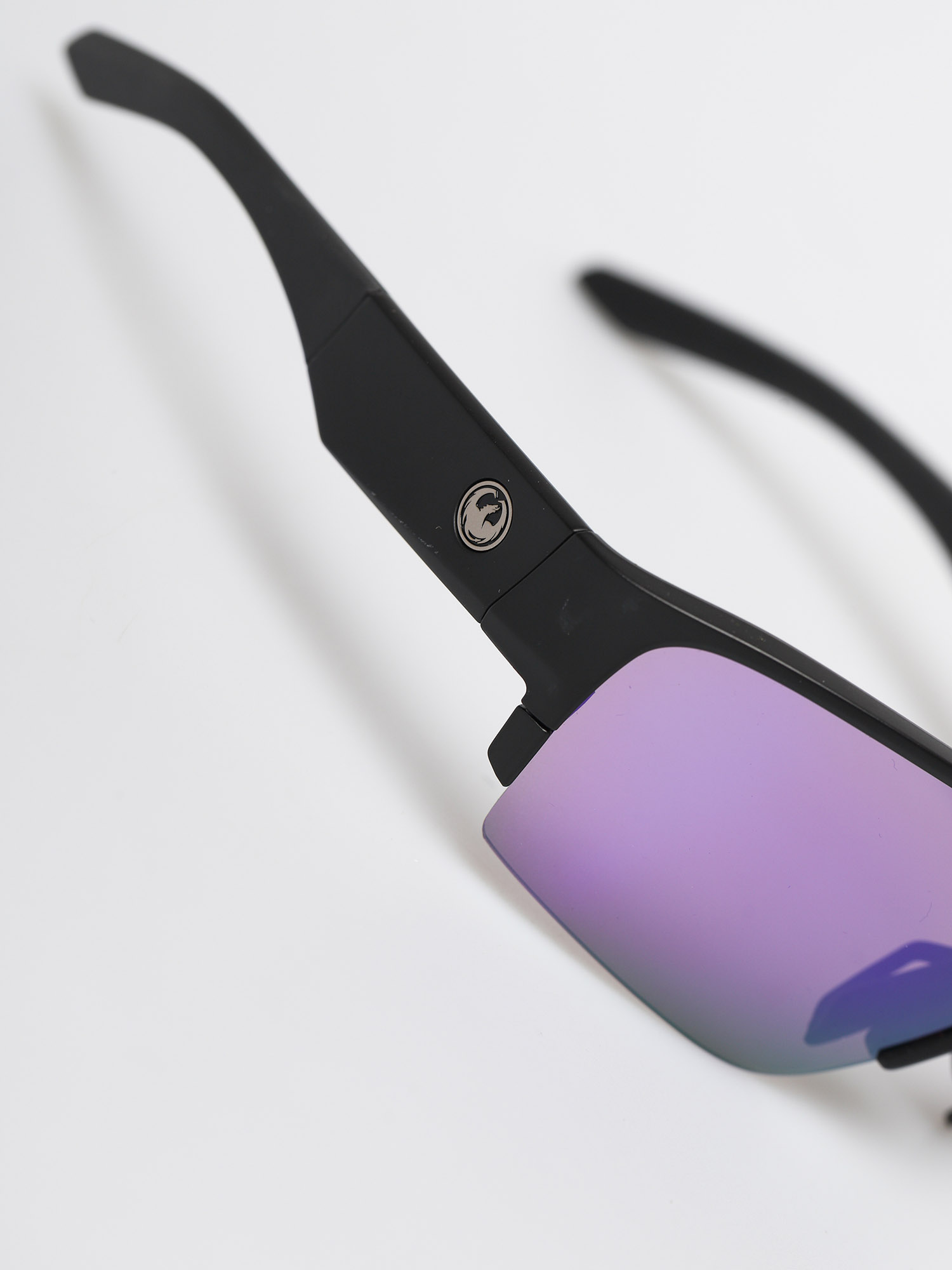 Dragon Tracer Sunglasses (matte black/ll violet ion)