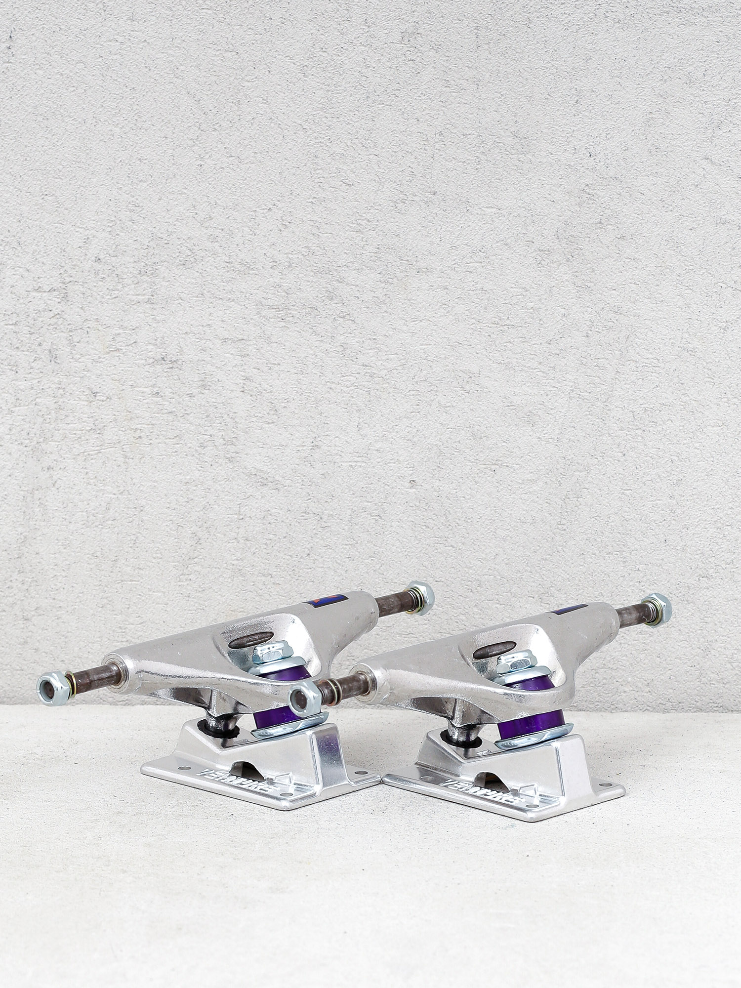 Venture All Polished V Light Hi Trucks (silver/w purple)