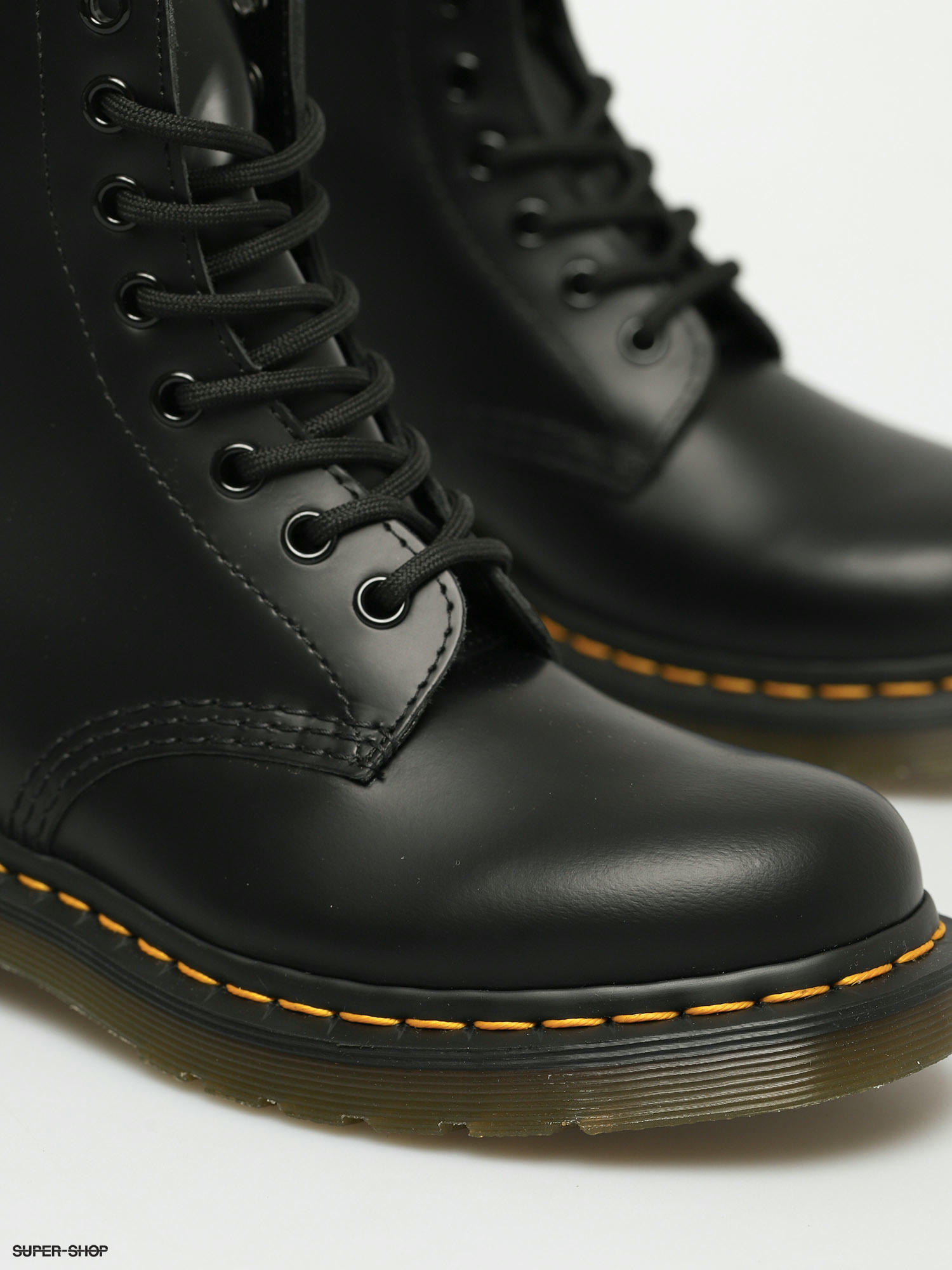 Dr martens cheap 1460 smooth black