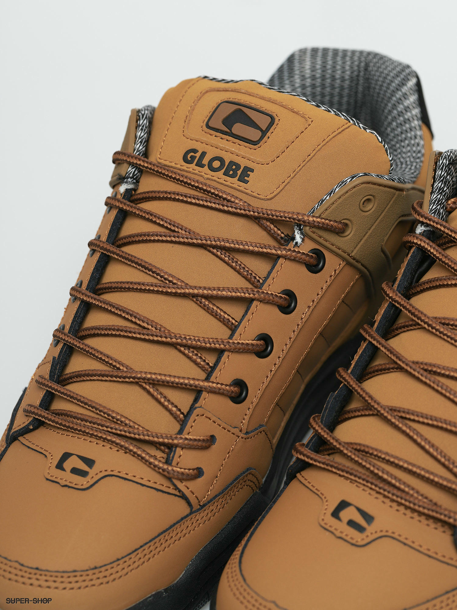 globe winter shoes