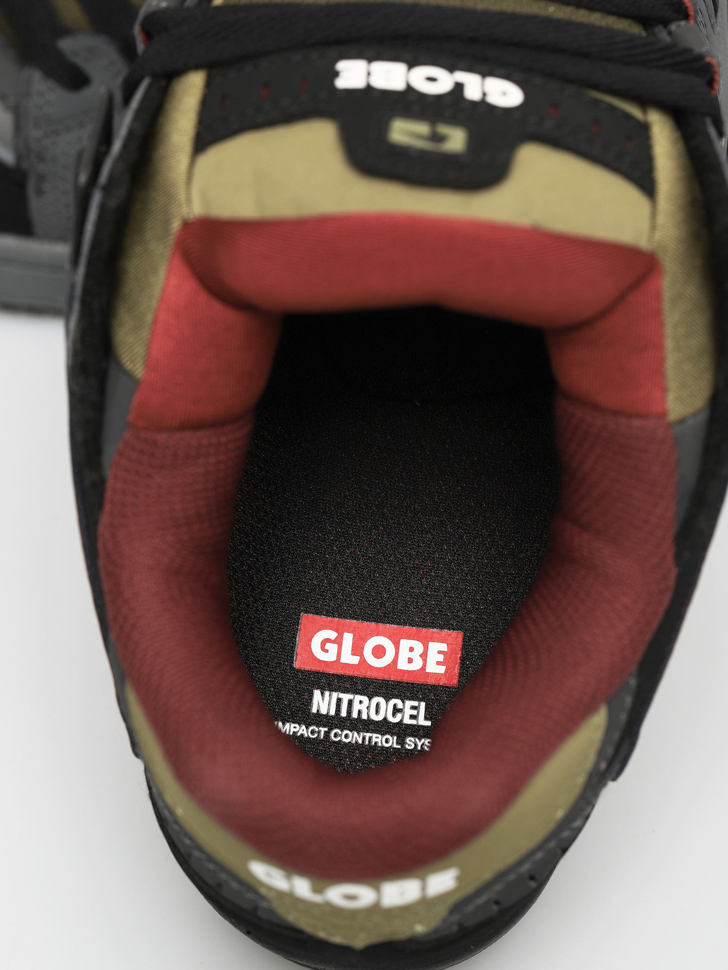 Globe Sabre Shoes (charcoal/black/iron)