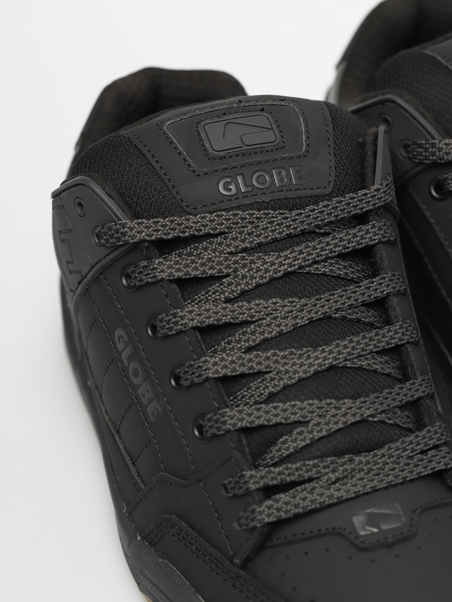 Globe Tilt Schuhe (dark shadow/phantom)