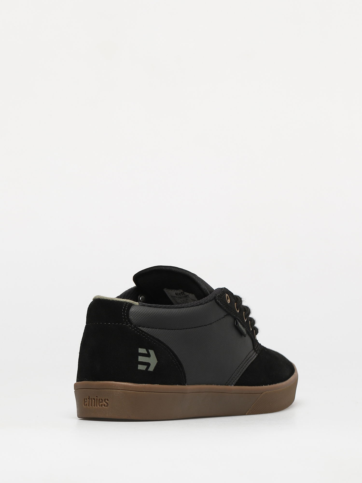 etnies mid top skate shoes