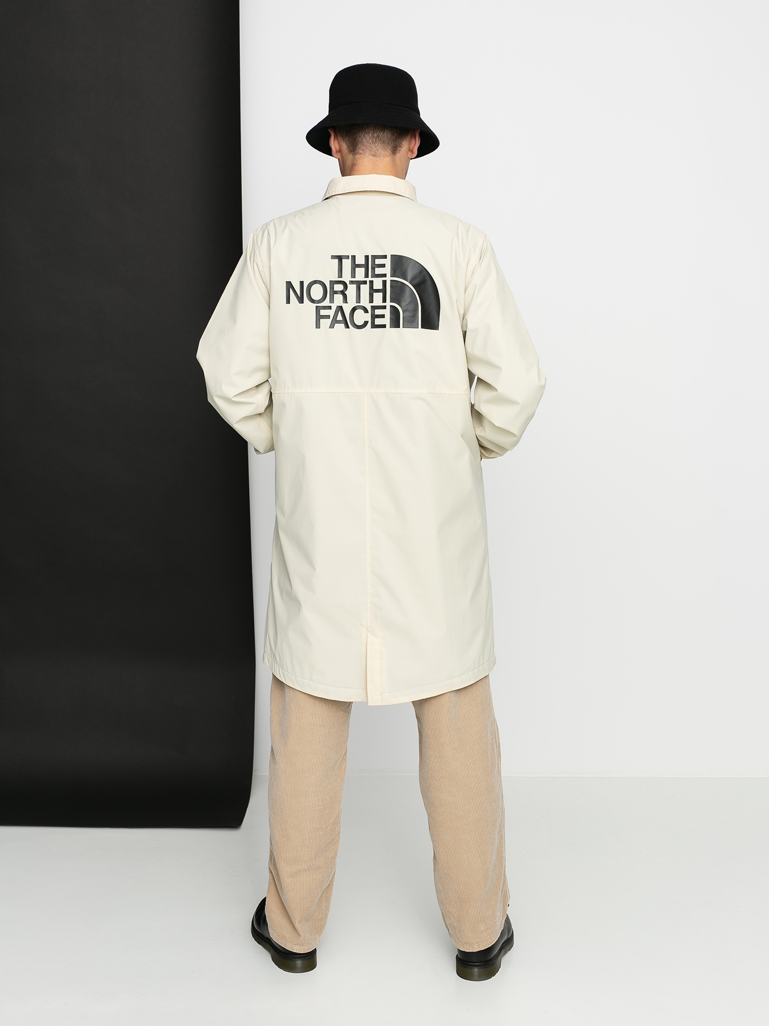 The North Face Telegraphic Coaches Jacket (bleached sand)