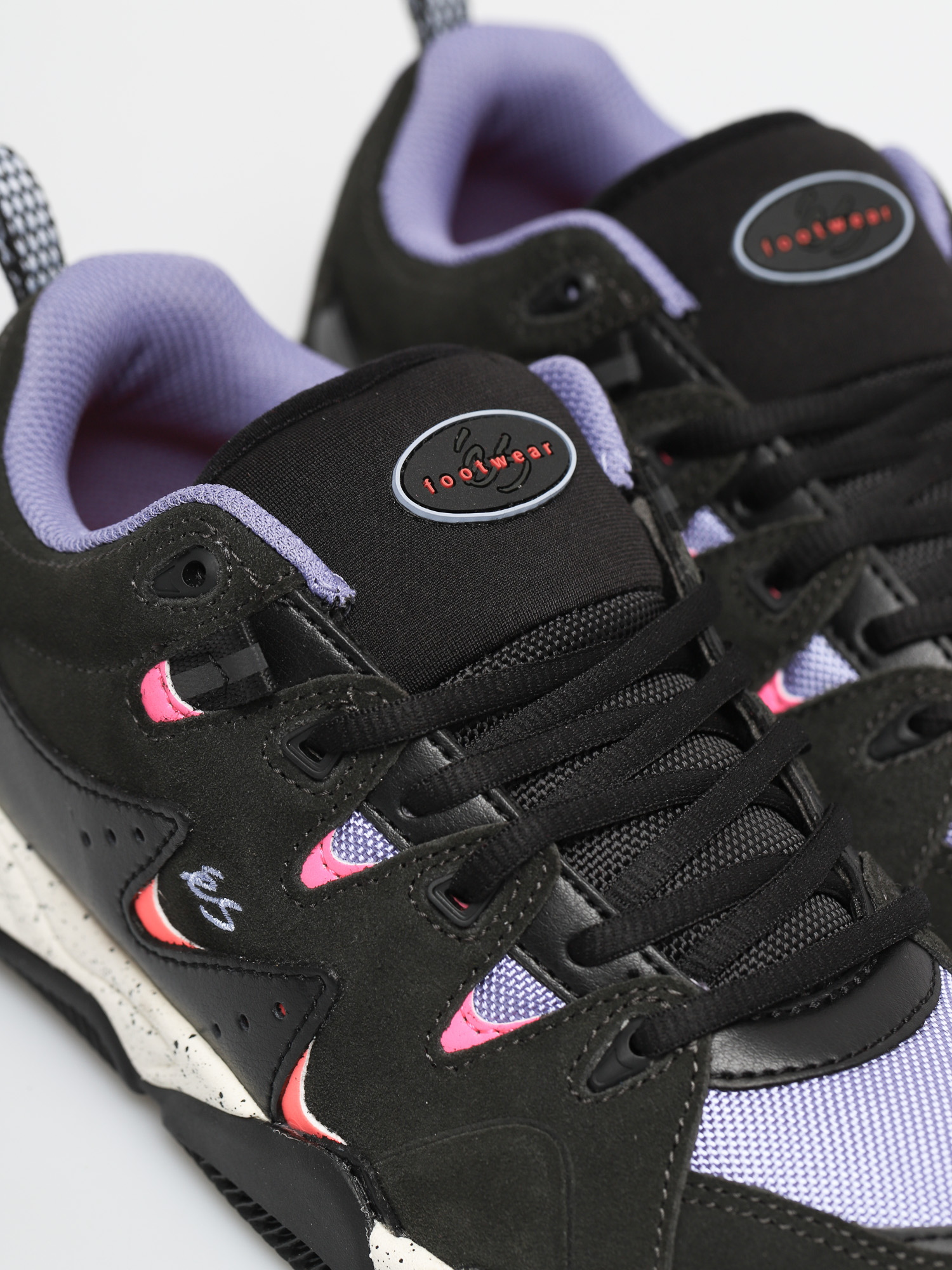 eS Symbol Shoes (charcoal)