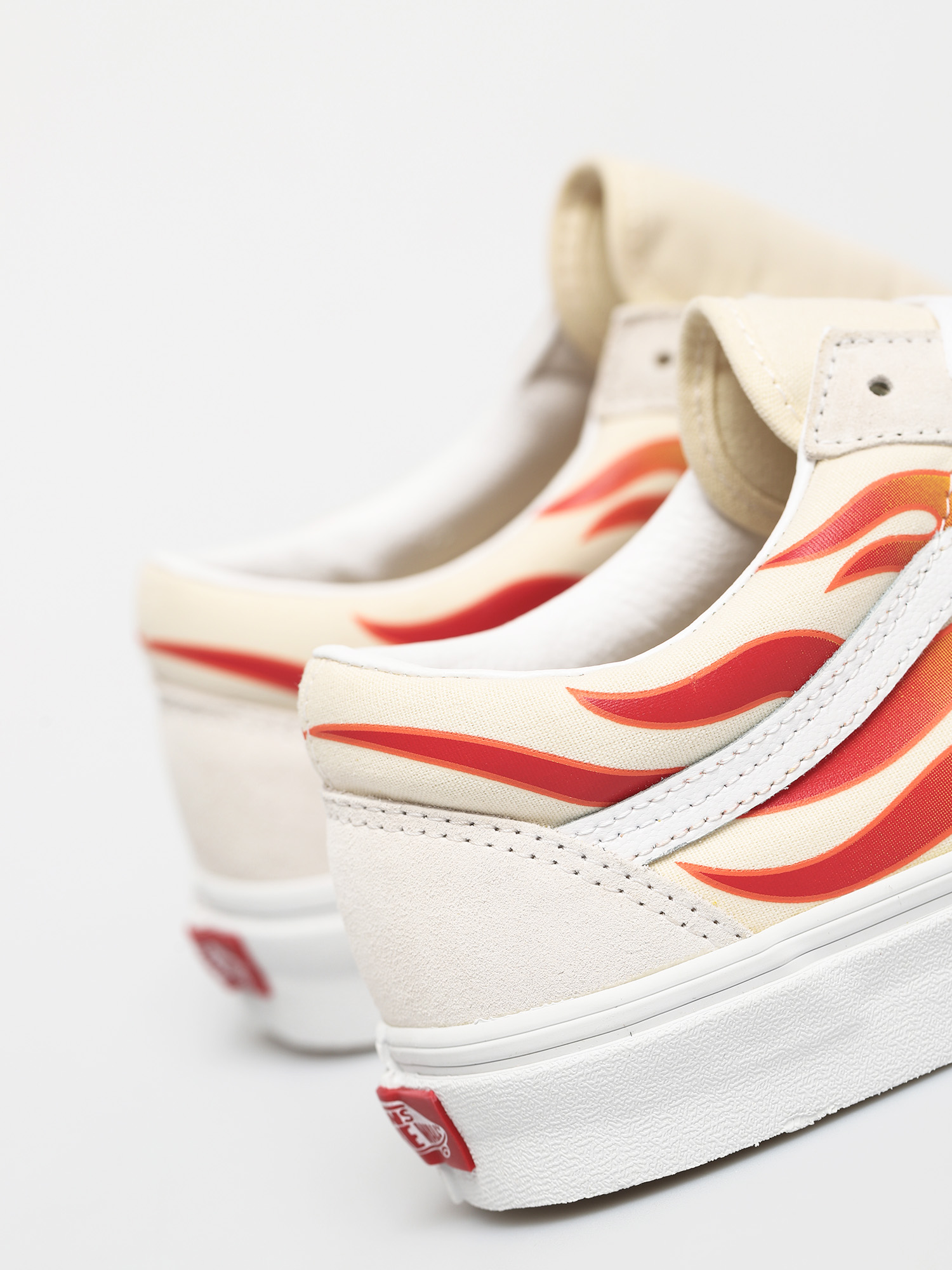 Vans Old Skool Shoes (flame/tr wht/classic wht)