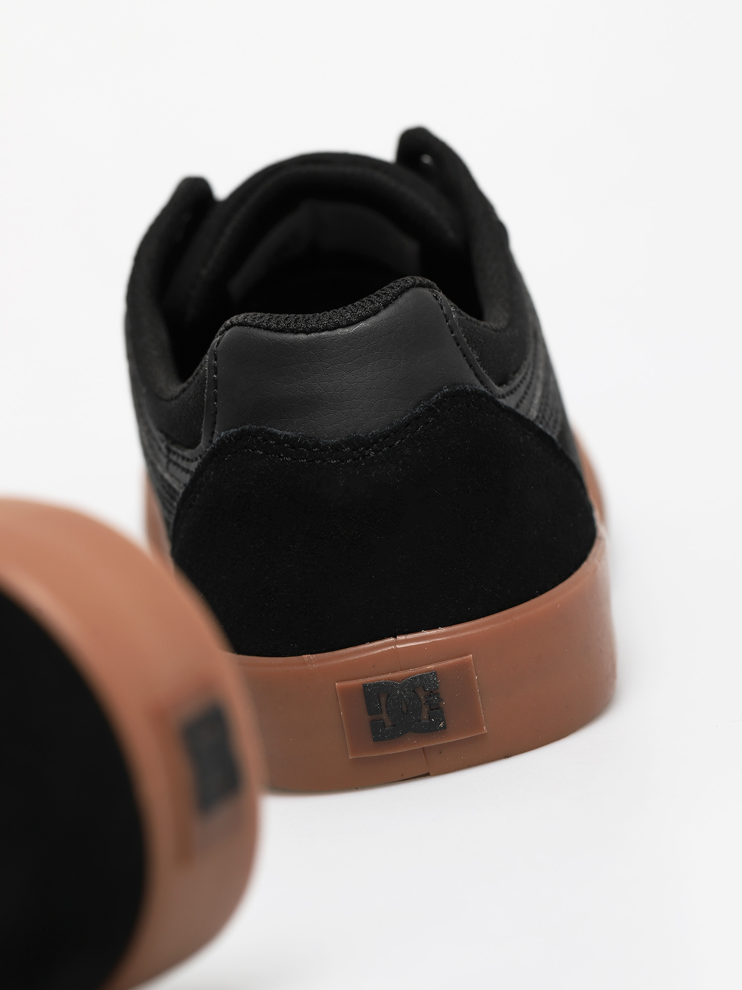 DC Kalis Vulc Shoes (black/black/gum)