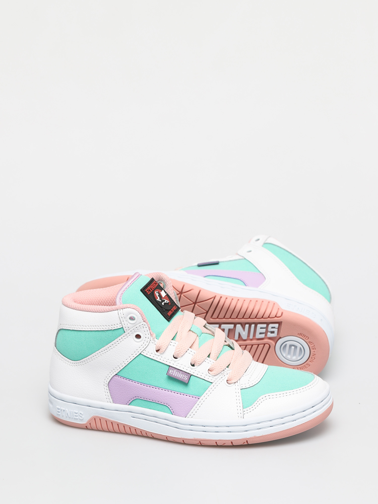 pink and white etnies
