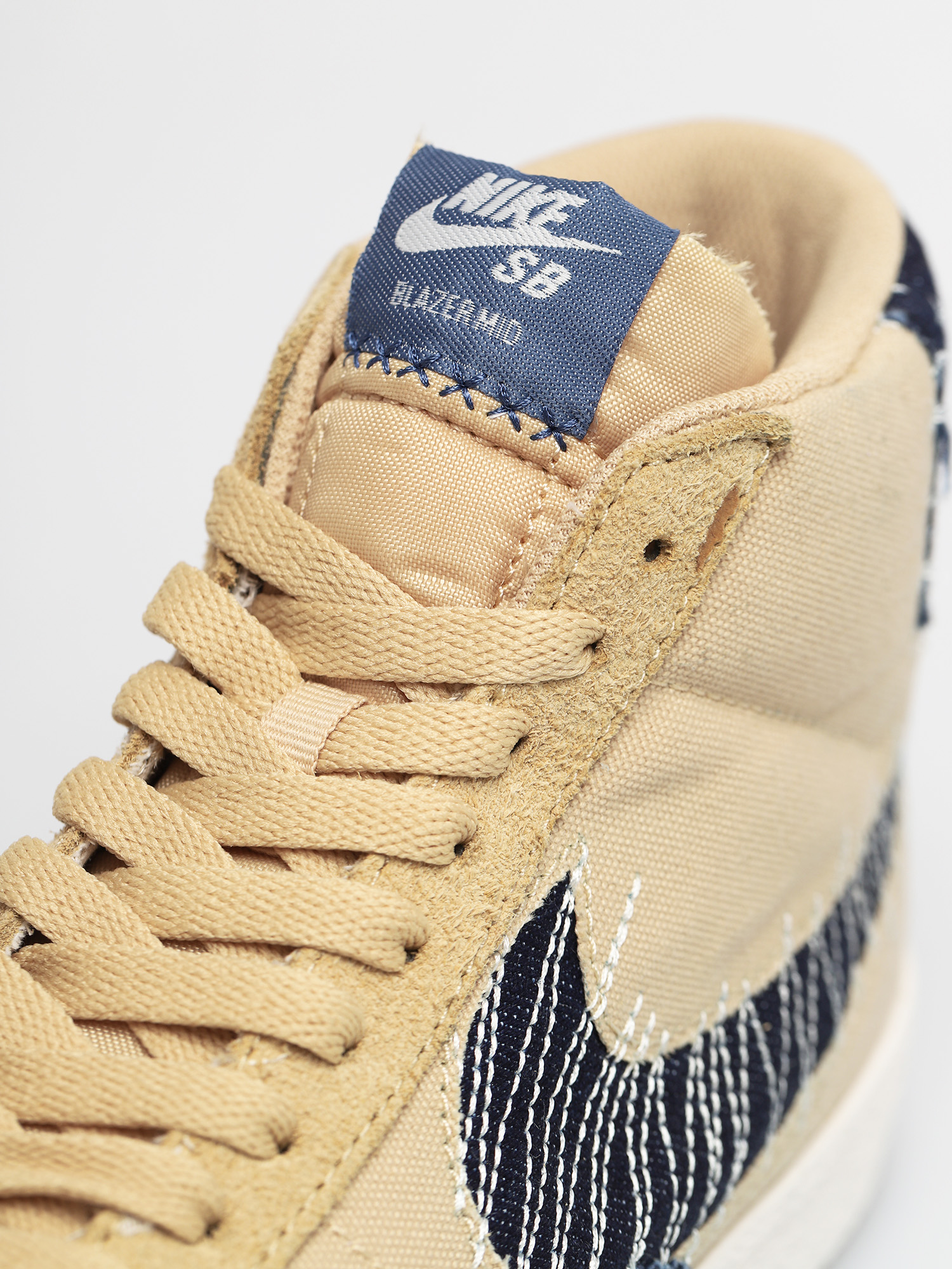 nike sb blazer mid sesame
