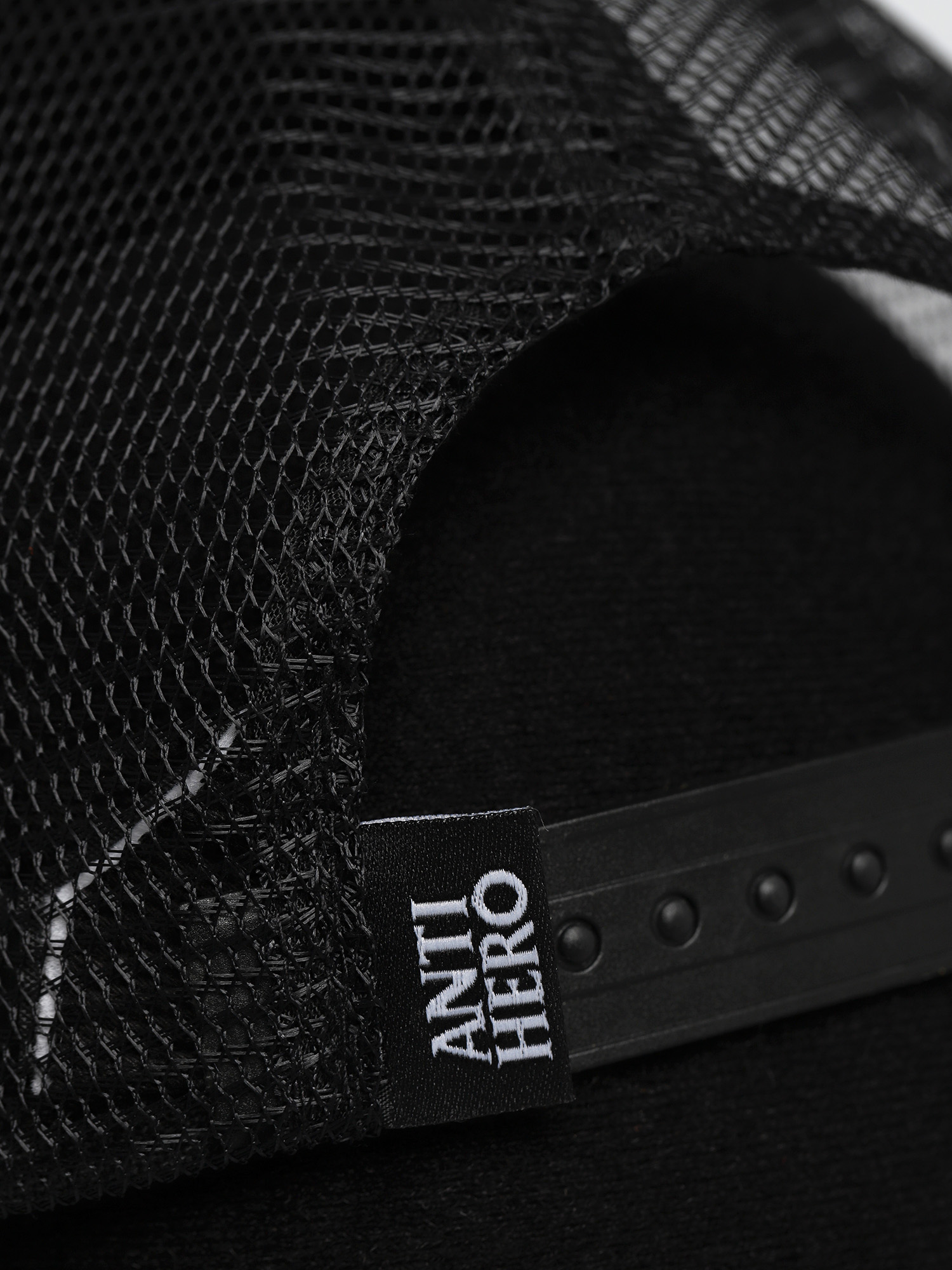 antihero × spitfire cap black Anti Hero Eagle Round Snapback Cap - Black⁄Charcoal