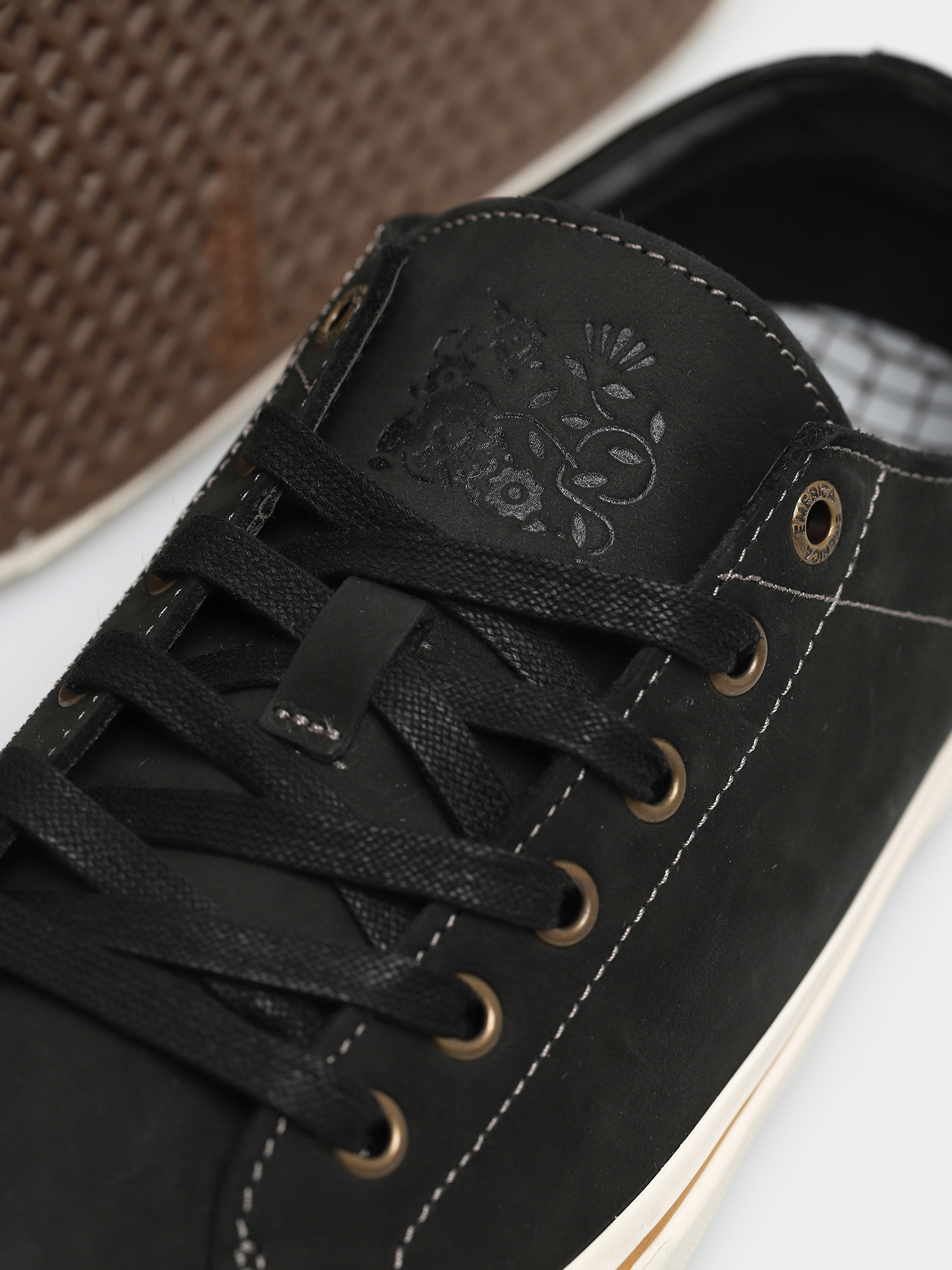 Emerica Omen Lo Sb Reserve Shoes (black raw)