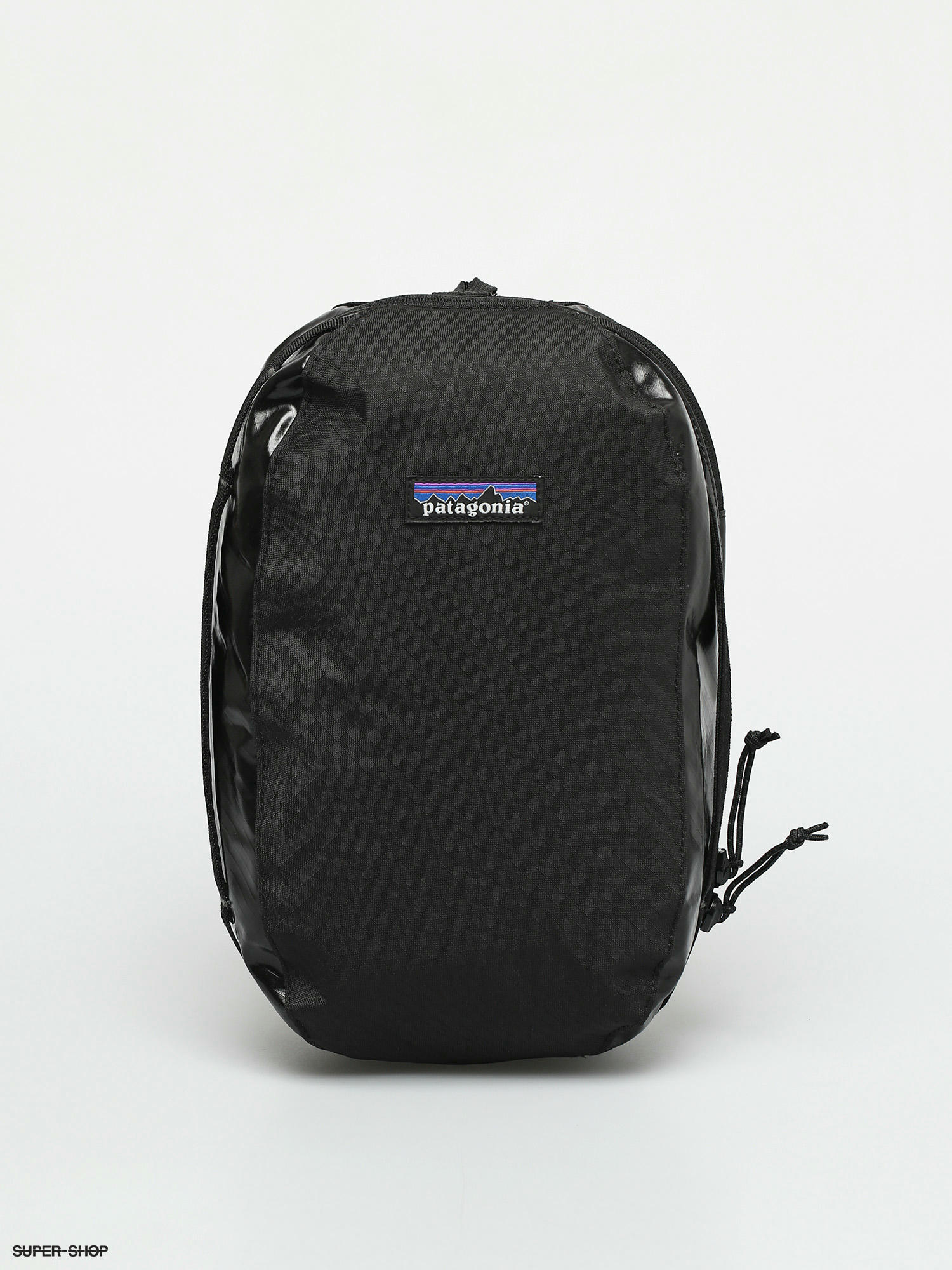 patagonia black hole cube medium