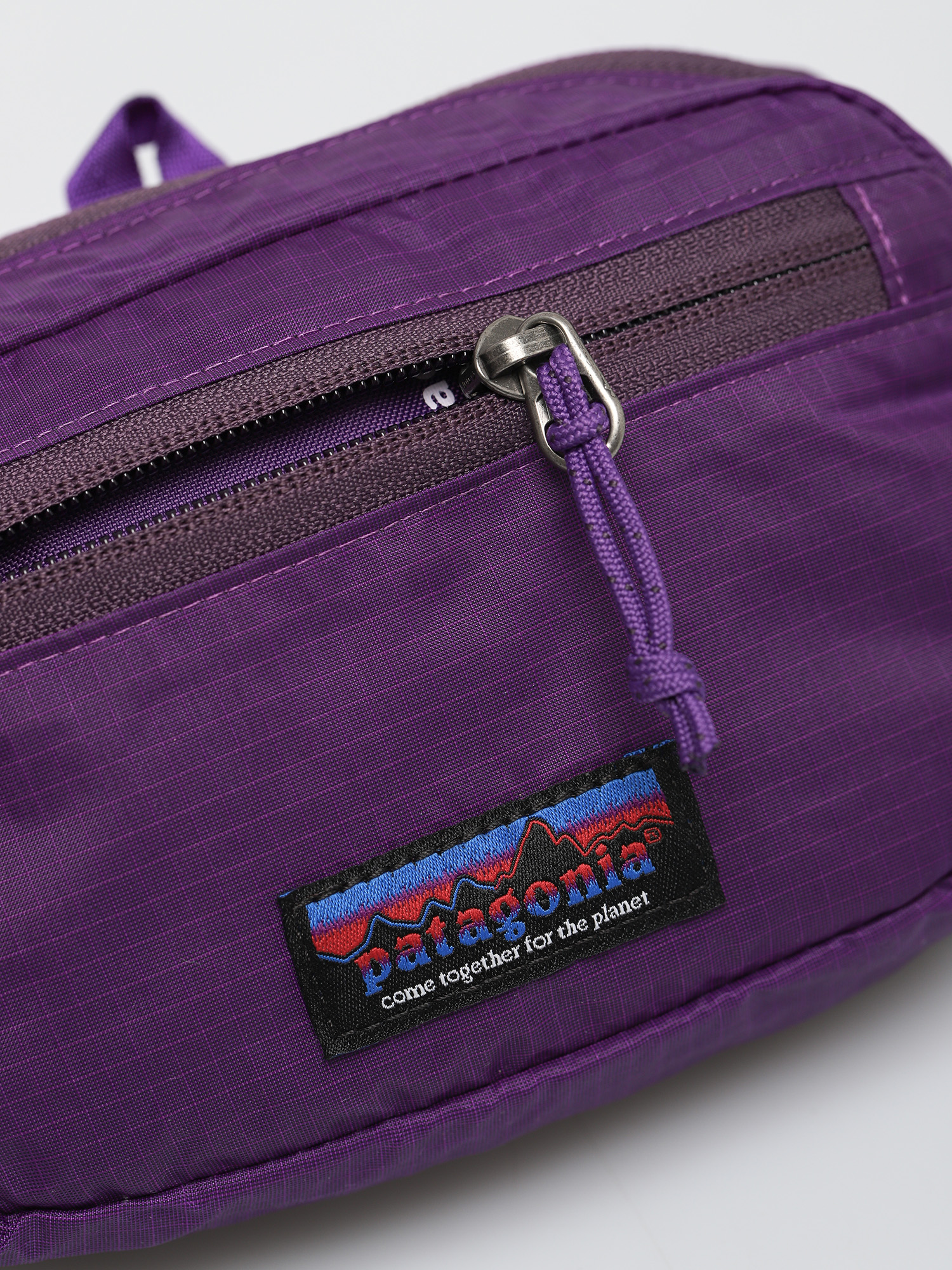 Patagonia Ultralight Black Hole Mini Bum bag (purple)
