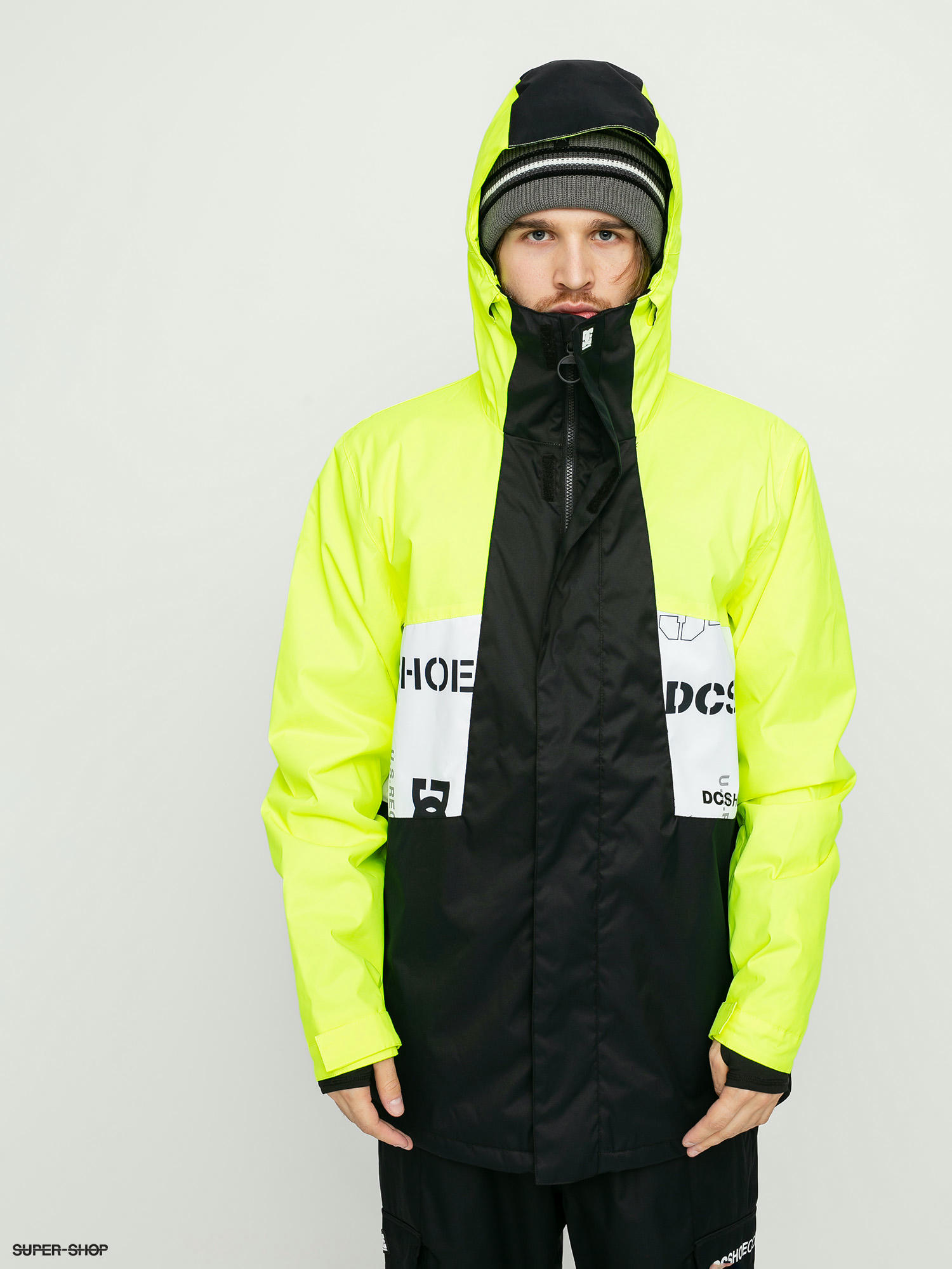 defy snowboard jacket