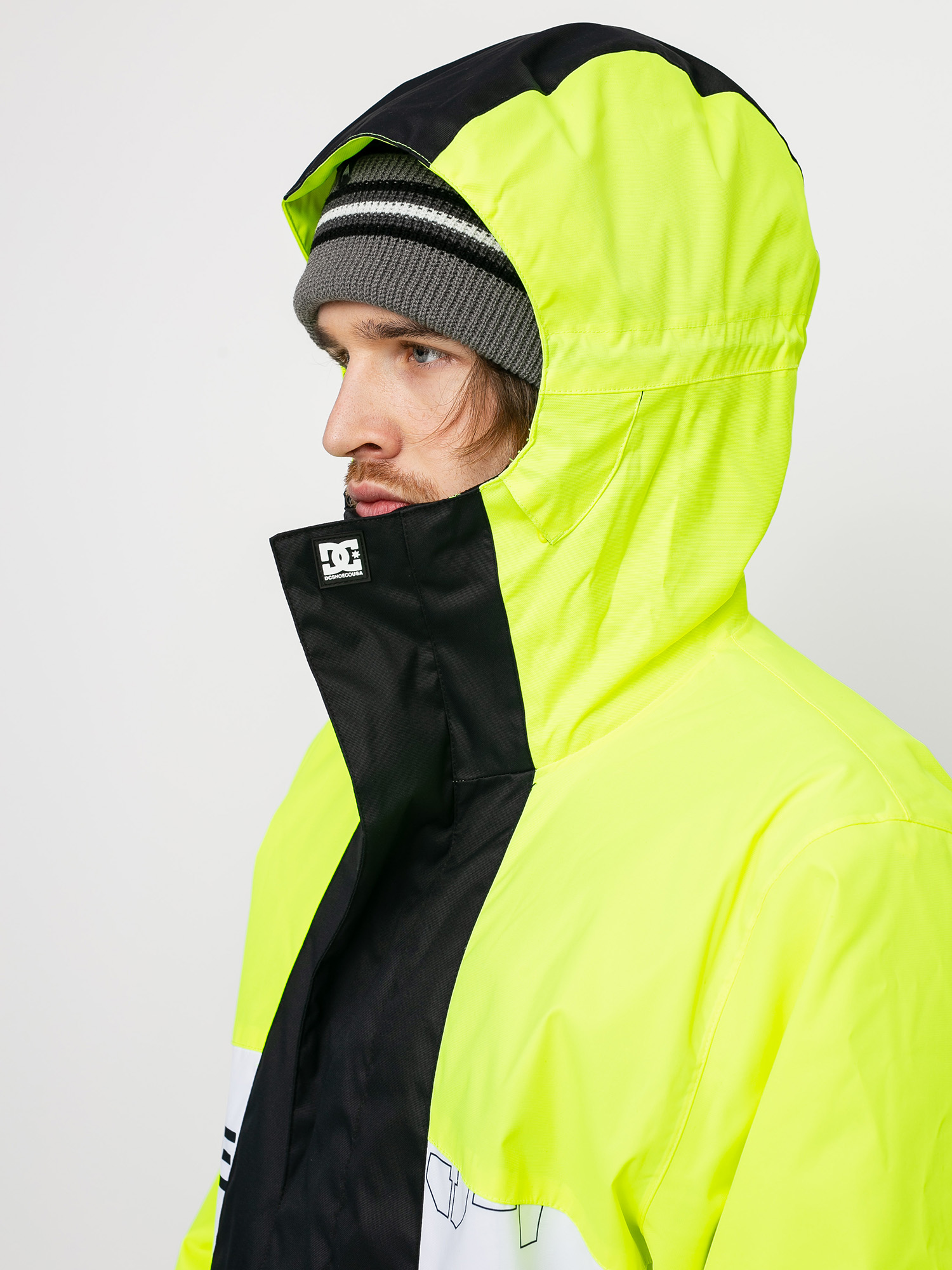 Mens DC Defy Snowboard jacket (syndicate white)