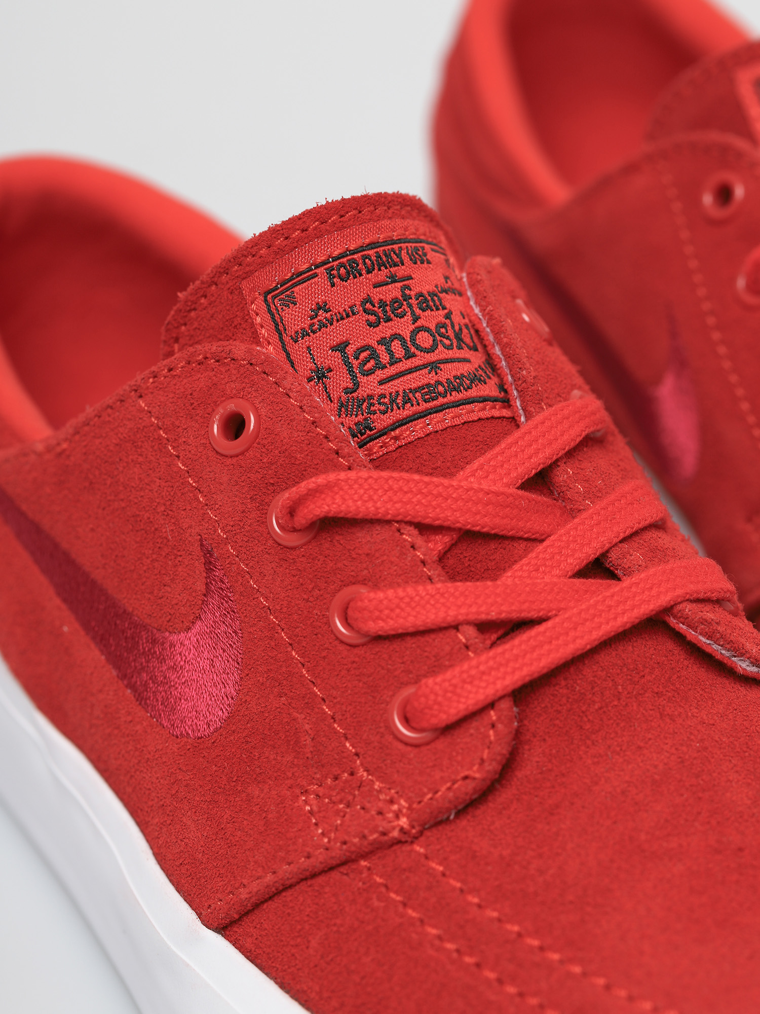 Nike SB Stefan Janoski Gs Shoes (chile red/cardinal red chile red white)