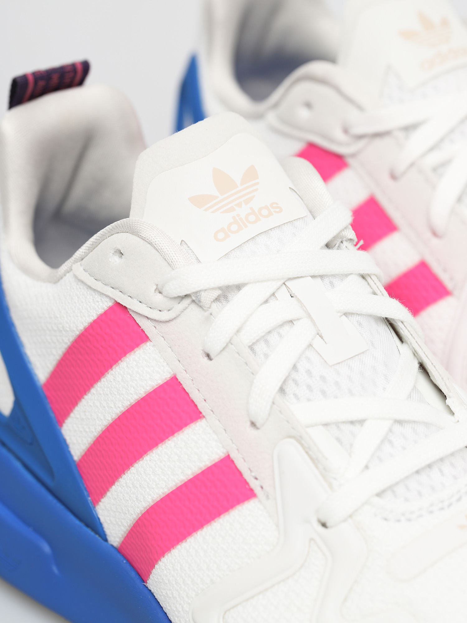 adidas Originals Zx 2K Flux Shoes Wmn (crywht/shopnk/blue)