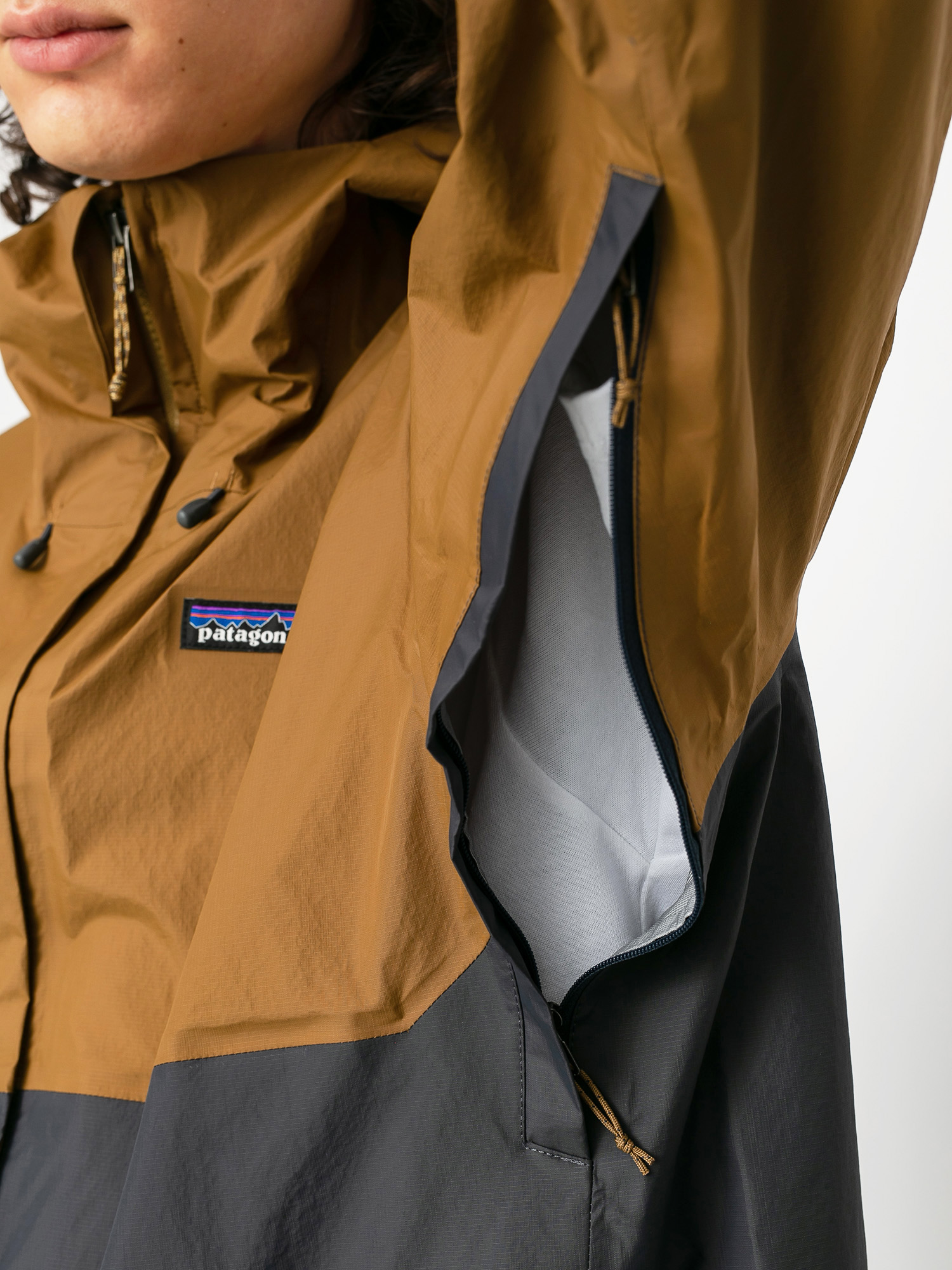 Patagonia Torrentshell 3L Jacke (coriander brown)