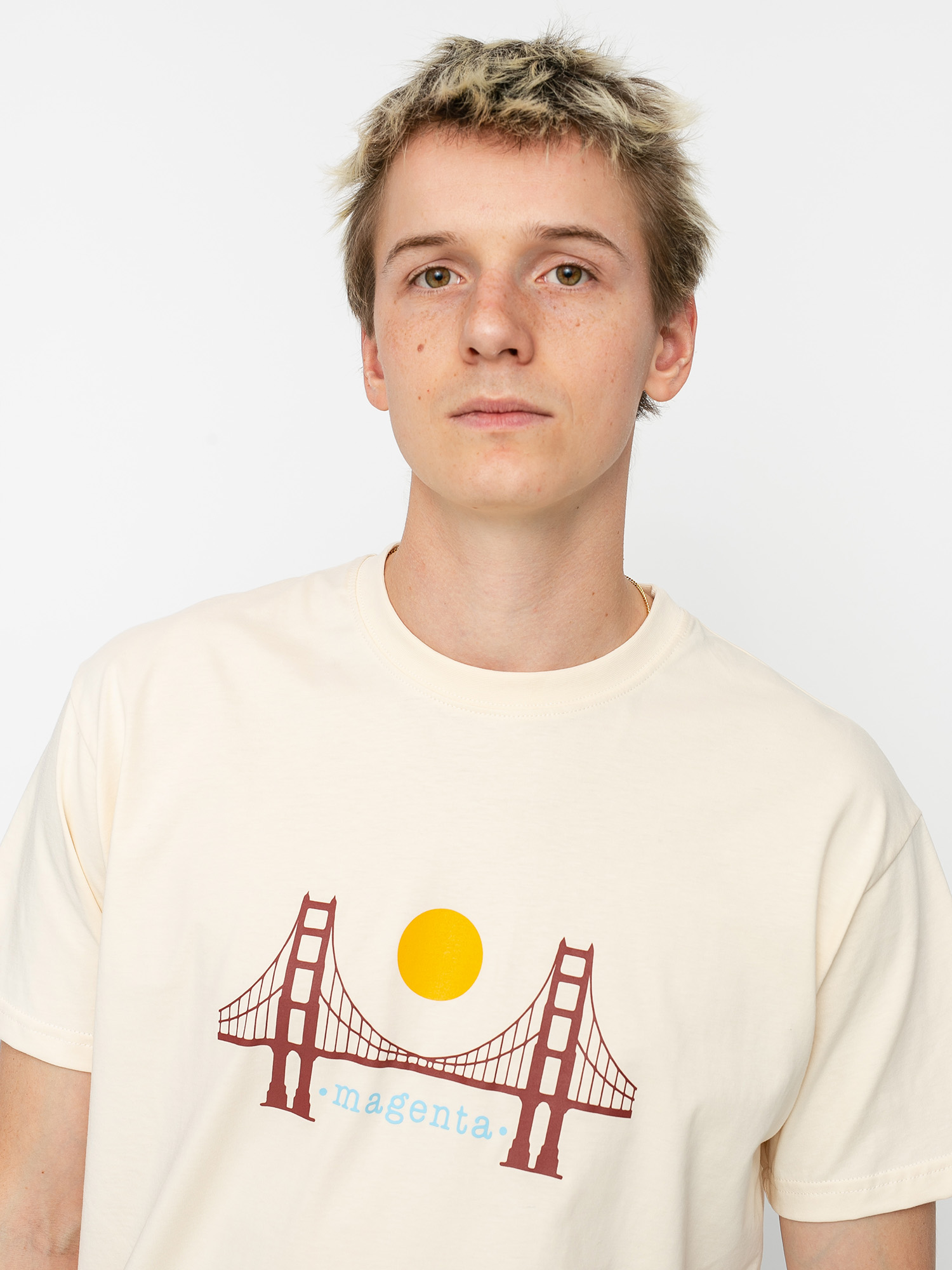 Magenta Sf T-shirt (natural)