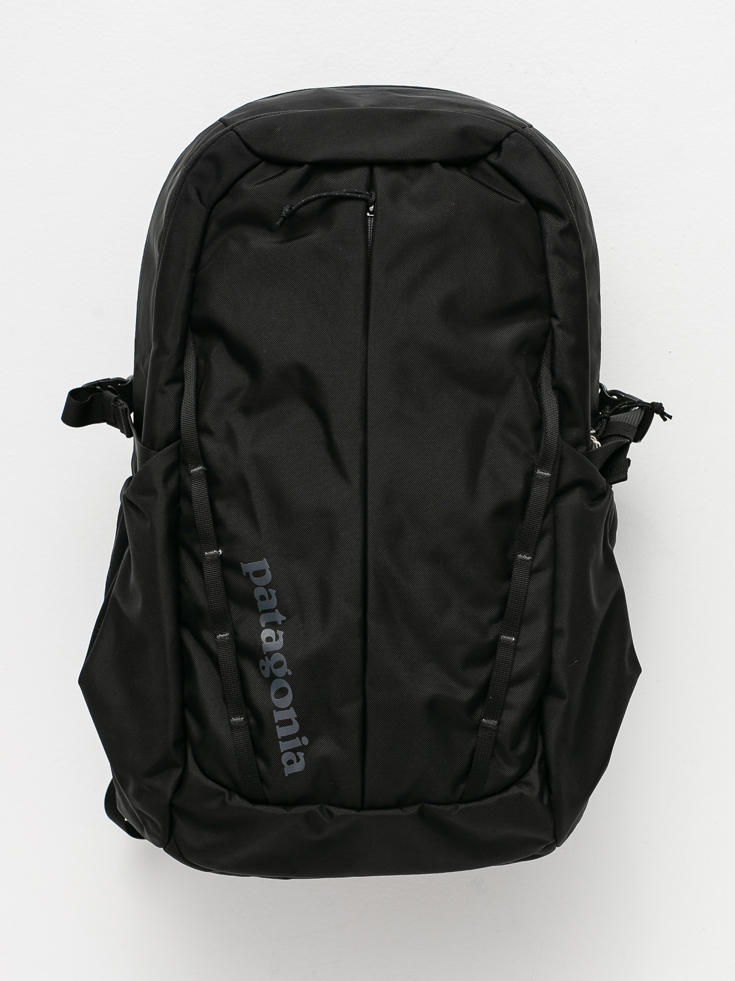 Patagonia Refugio Pack 28L Backpack (black)