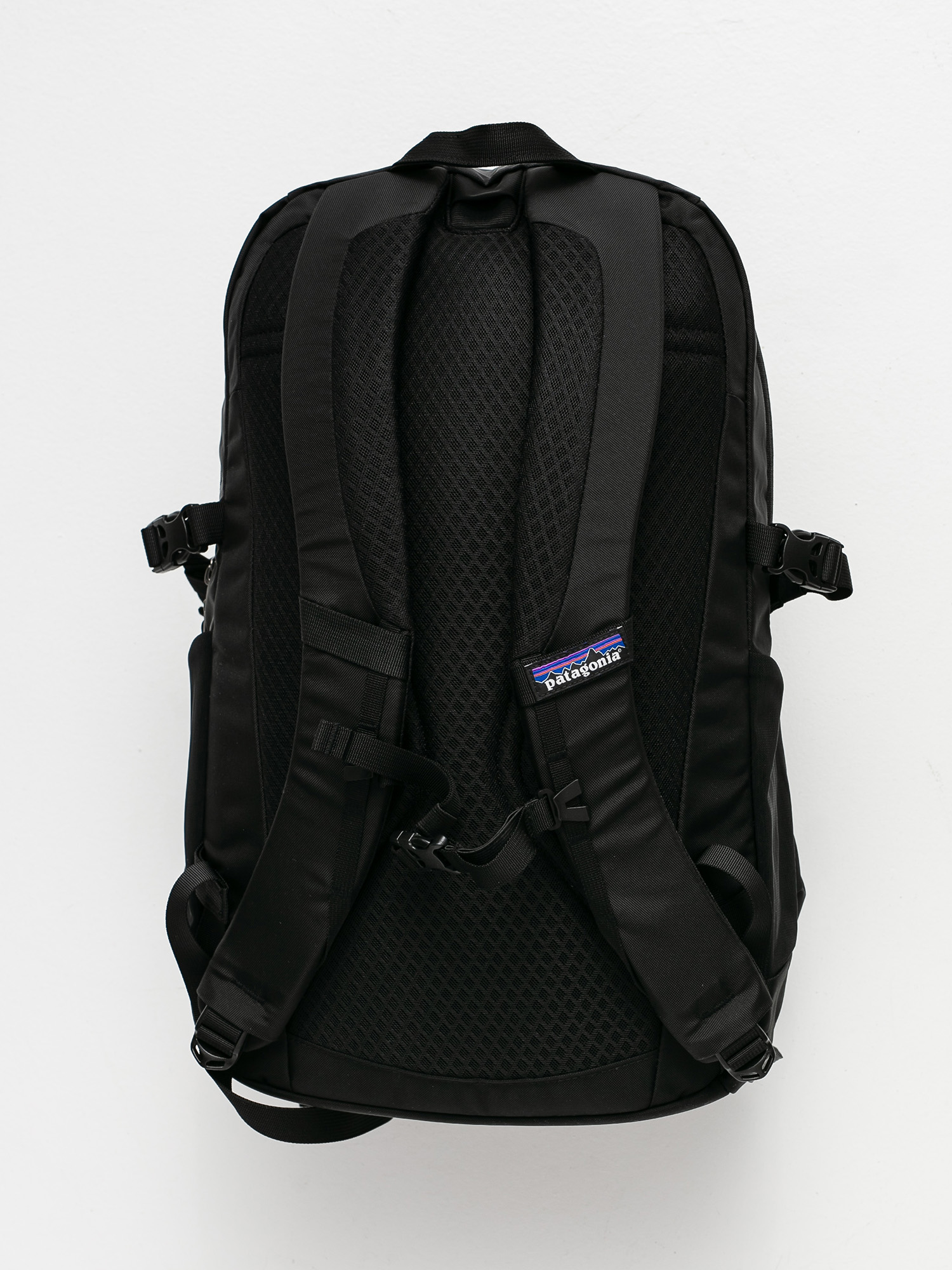 Patagonia Refugio Pack 28L Backpack (black)