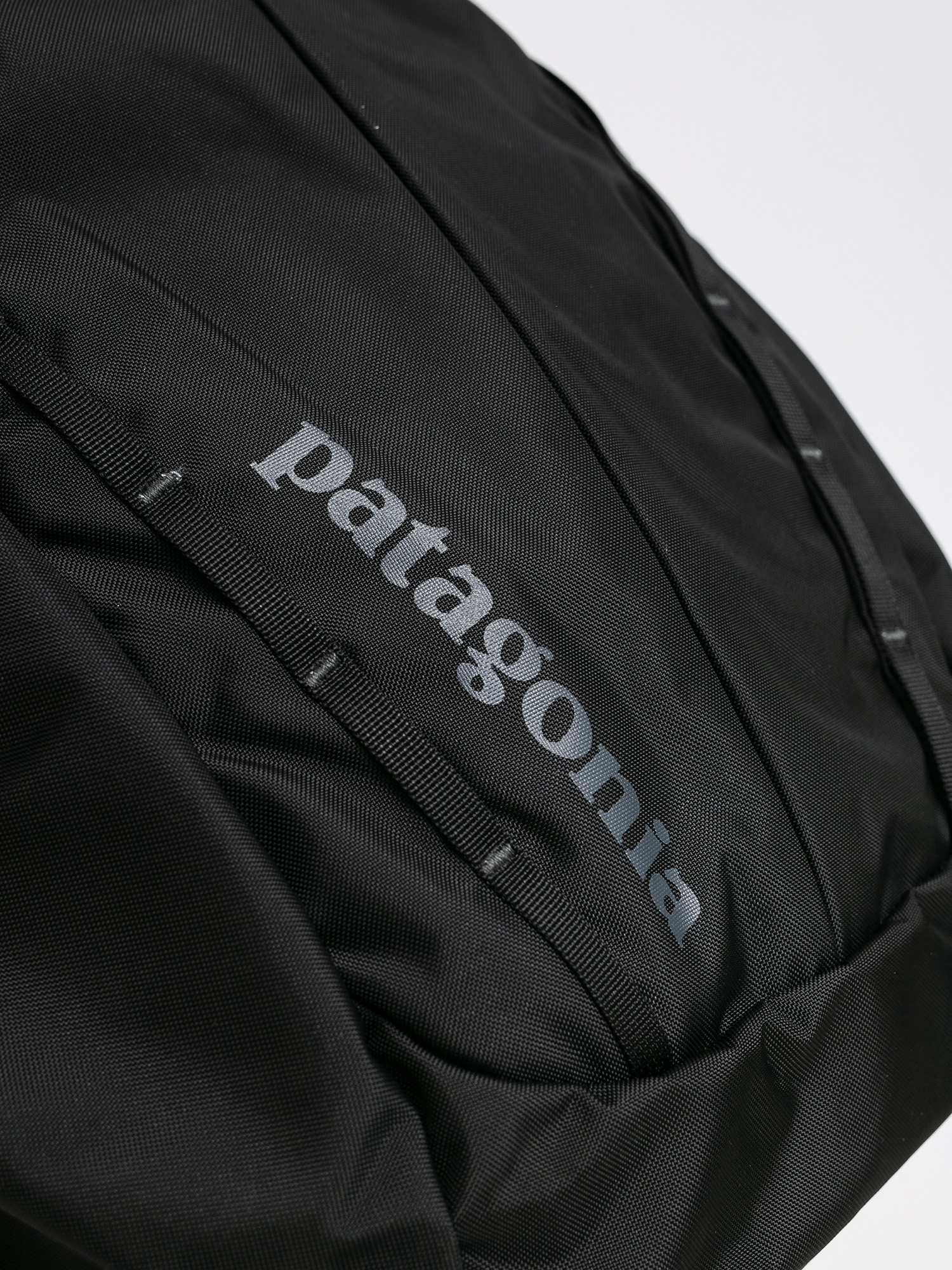 Patagonia Refugio 28L ブラックバックパック 美品 Refugio Pack 28L – Patagonia Worn Wear®