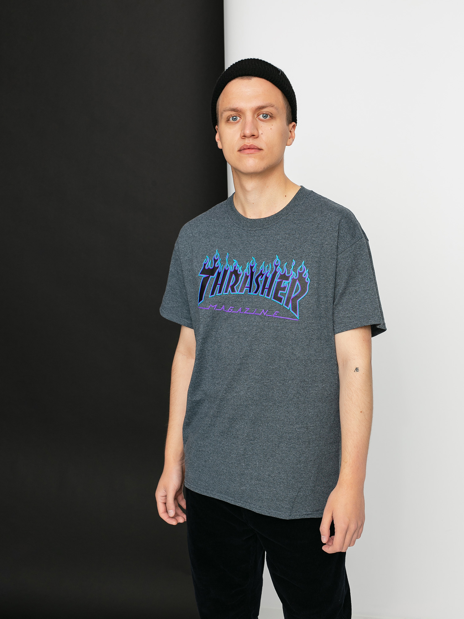 Thrasher T-shirt Flame Logo (dark heather)