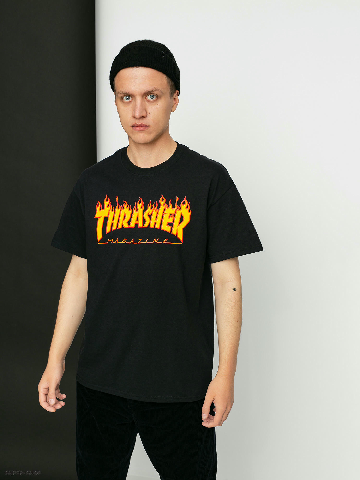 FREE SHIPPING! Mens L Black Thrasher Magazine Skategoat T-Shirt 