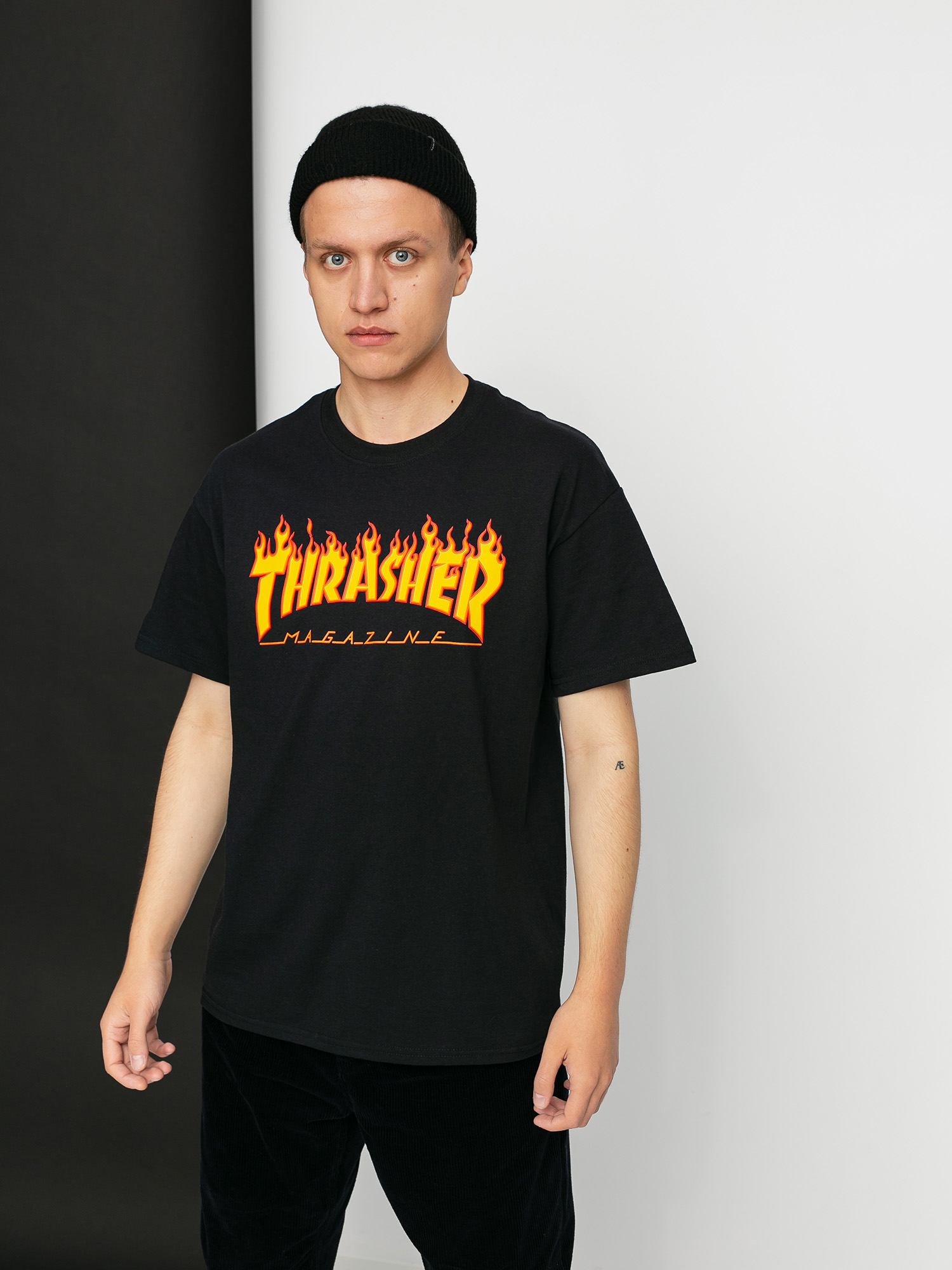Thrasher Flame Tee White Youth - Maglietta Unisex Bianca Con Fiamma, Abbigliamento Sportivo E Casual