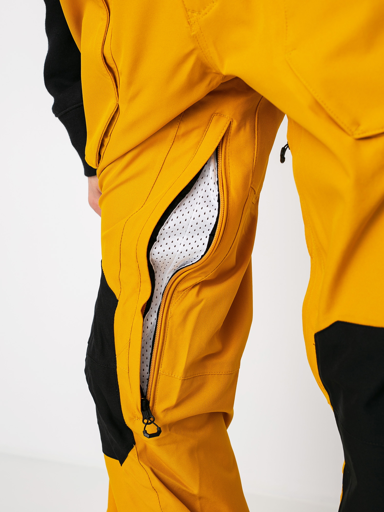 Mens Volcom Roan Bib Overall Snowboard pants (resin gold)