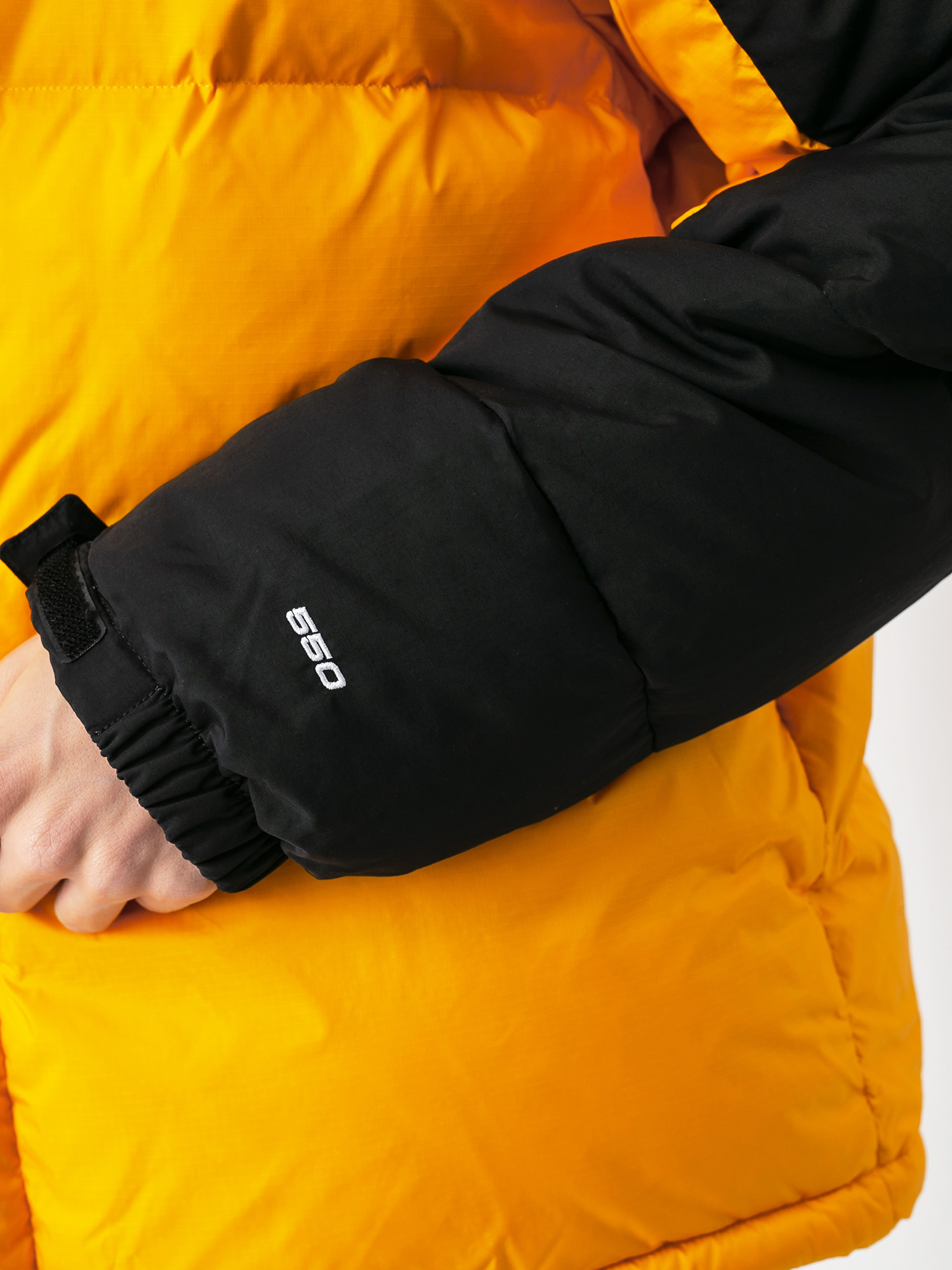 The North Face Himalayan Down Jacke (summit gold)