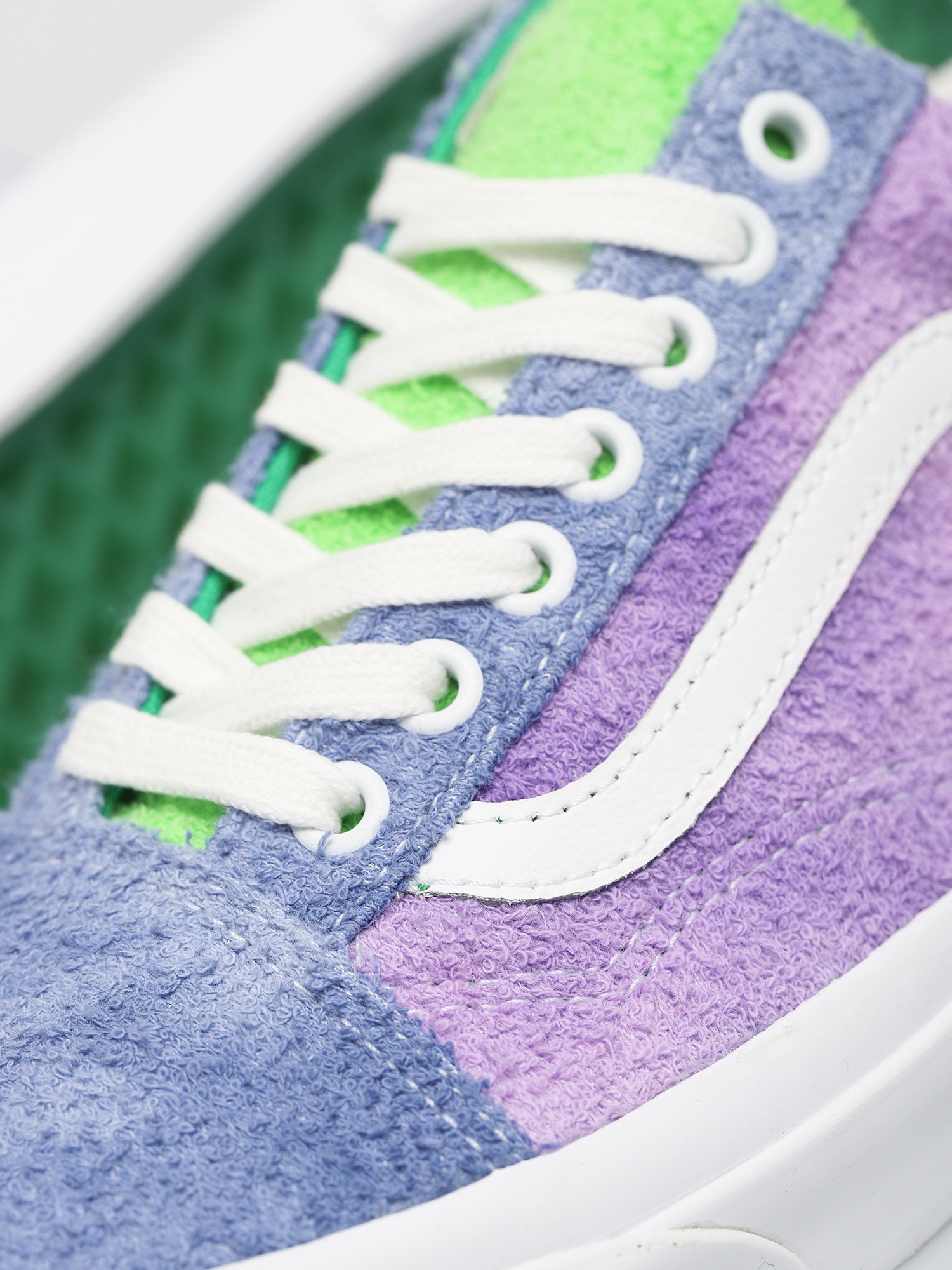 Vans x Anderson Paak Old Skoolziti Shoes (paisley skullz)