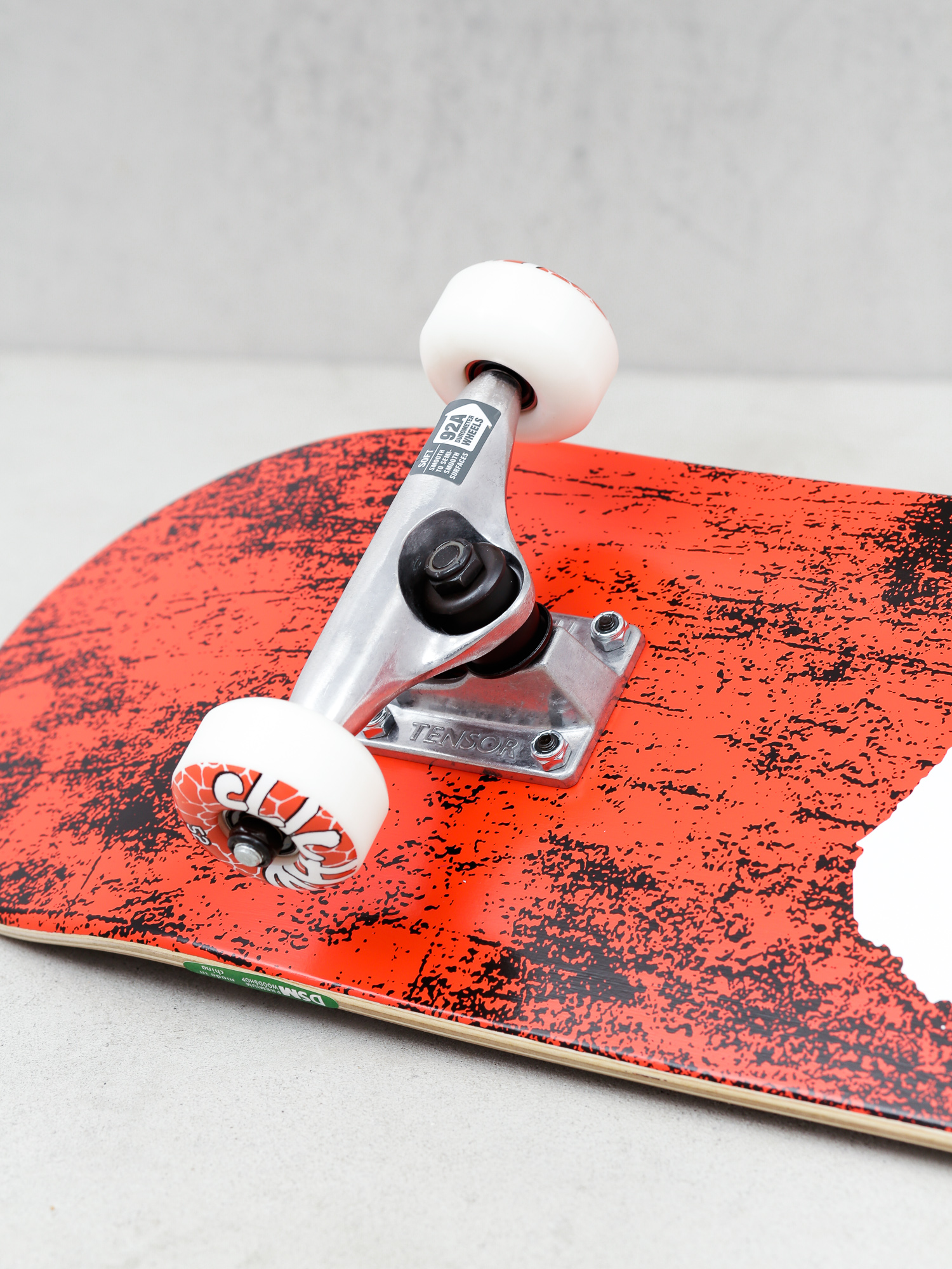 Cliche Europe Skateboard (red)